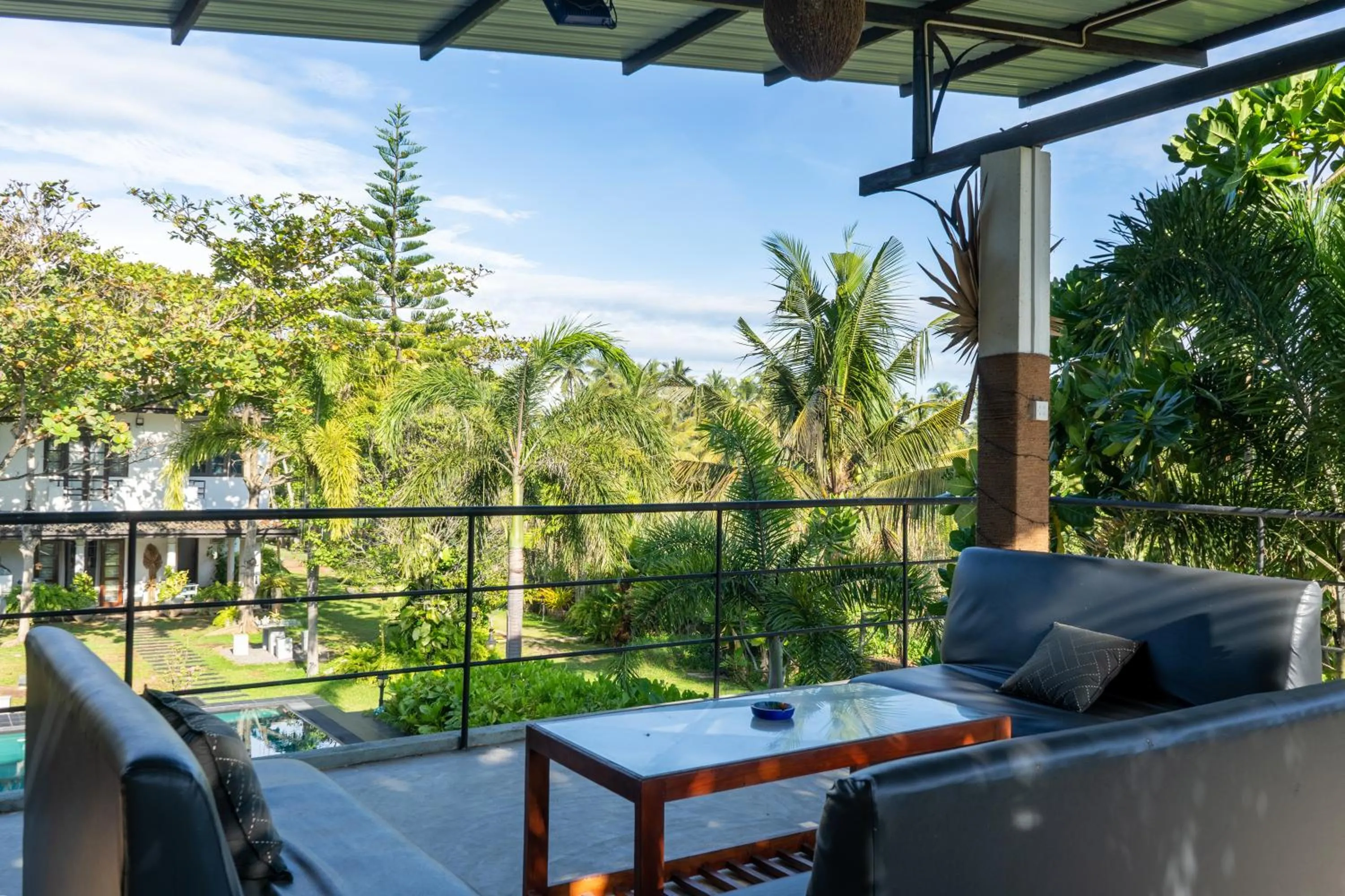 Seating area in Villa Sarakkuwa