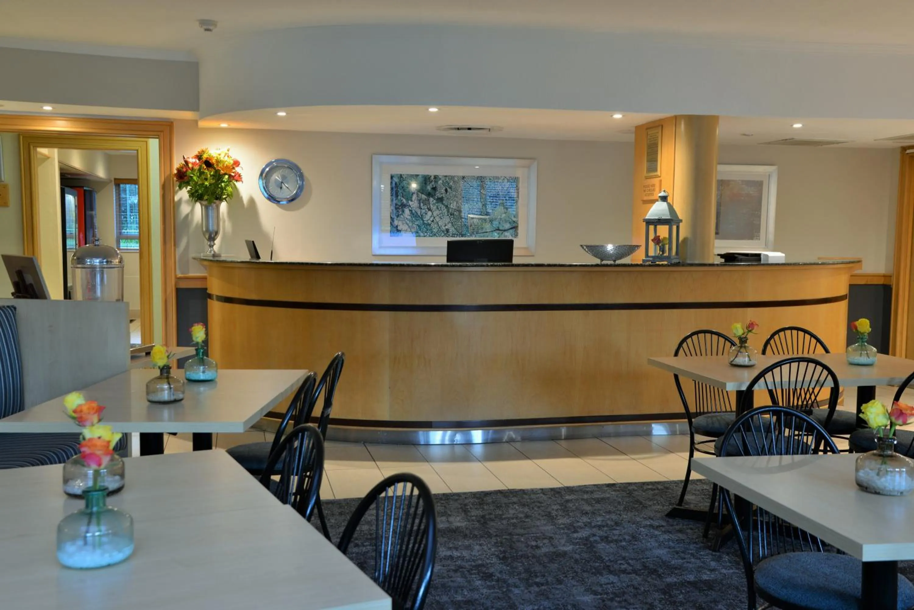 Restaurant/places to eat in Road Lodge Rivonia