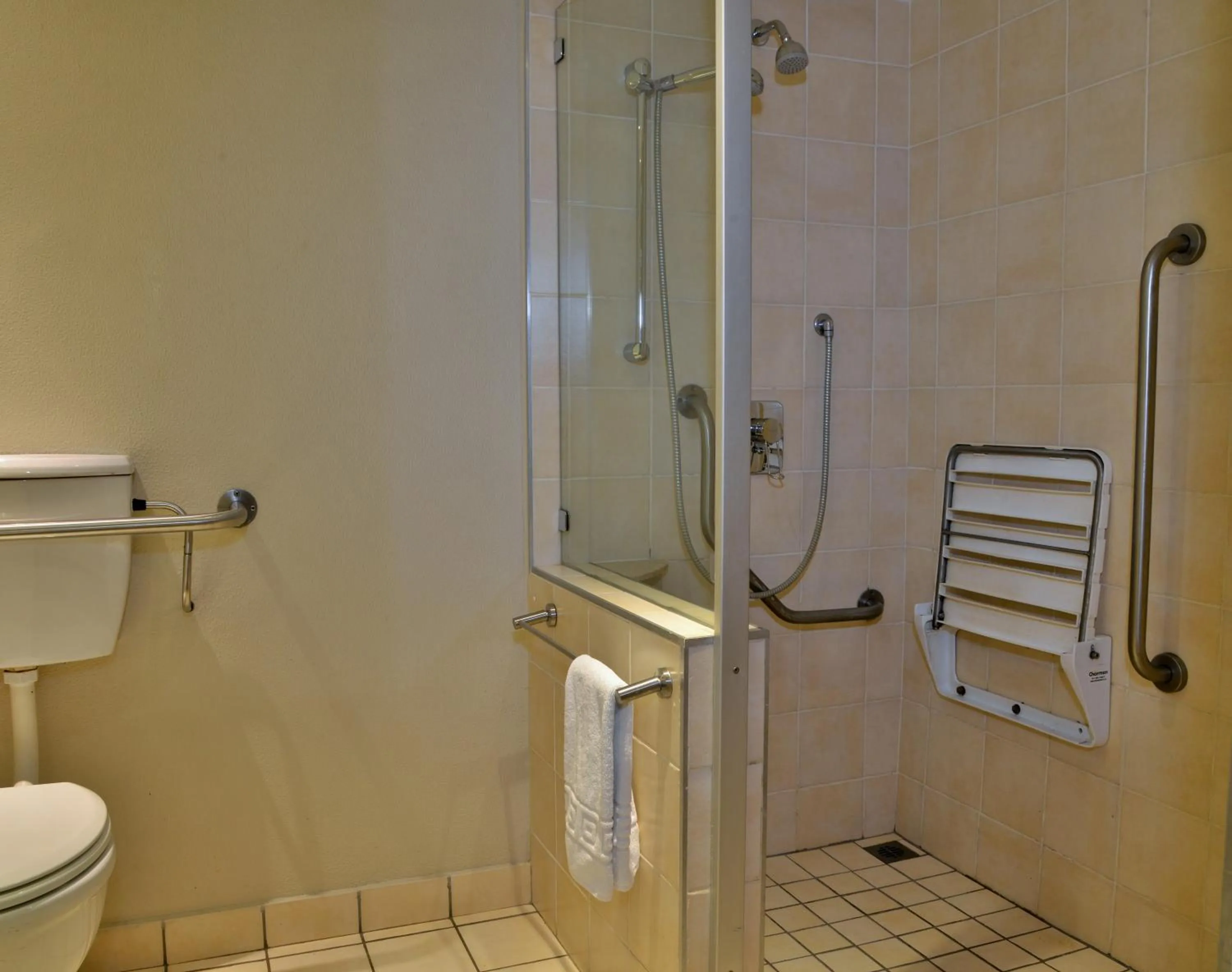 Shower in Road Lodge Rivonia