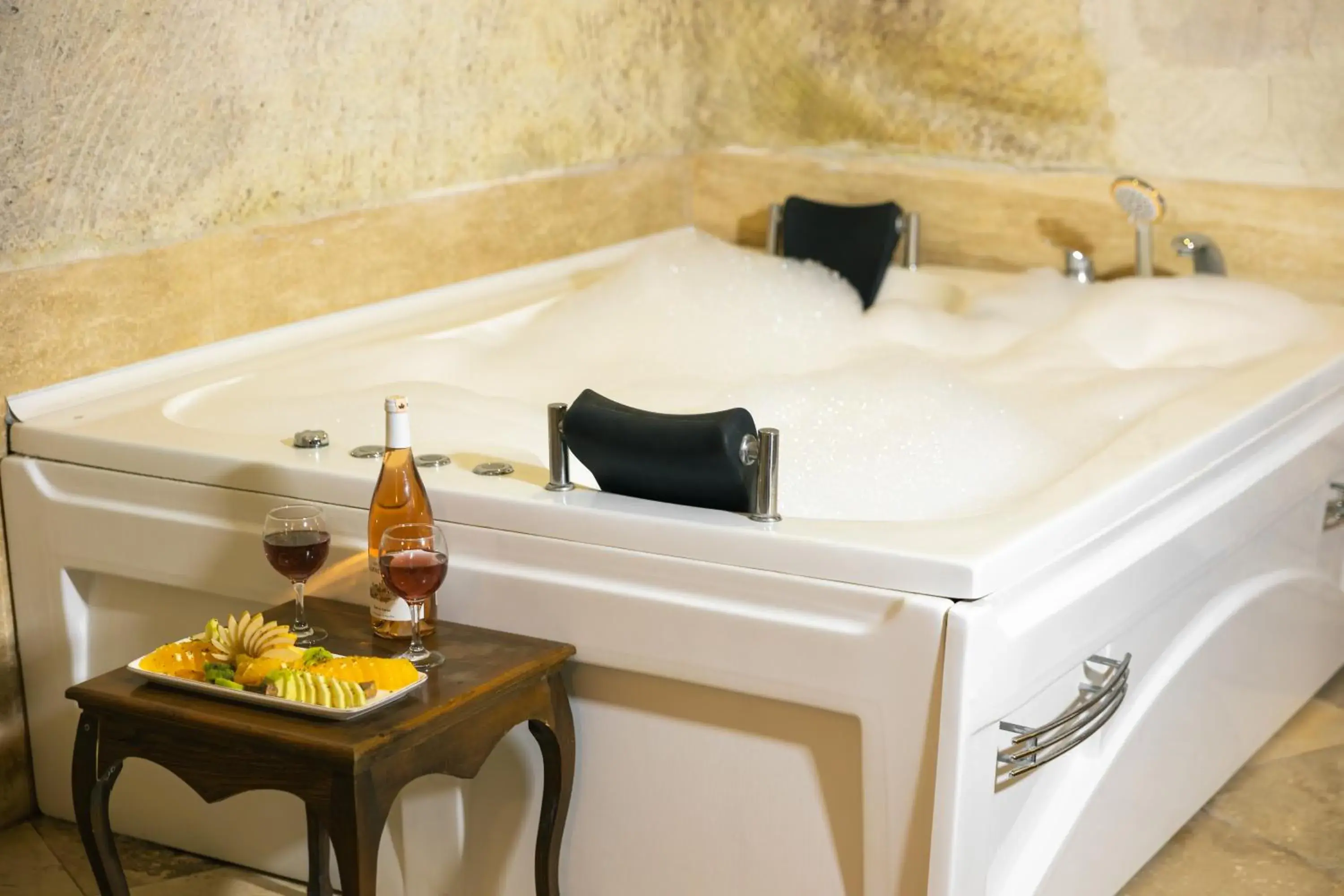 Queen Cave Suite in Phocas Cave Suites Queen Cave Suite in Phocas Cave Suites