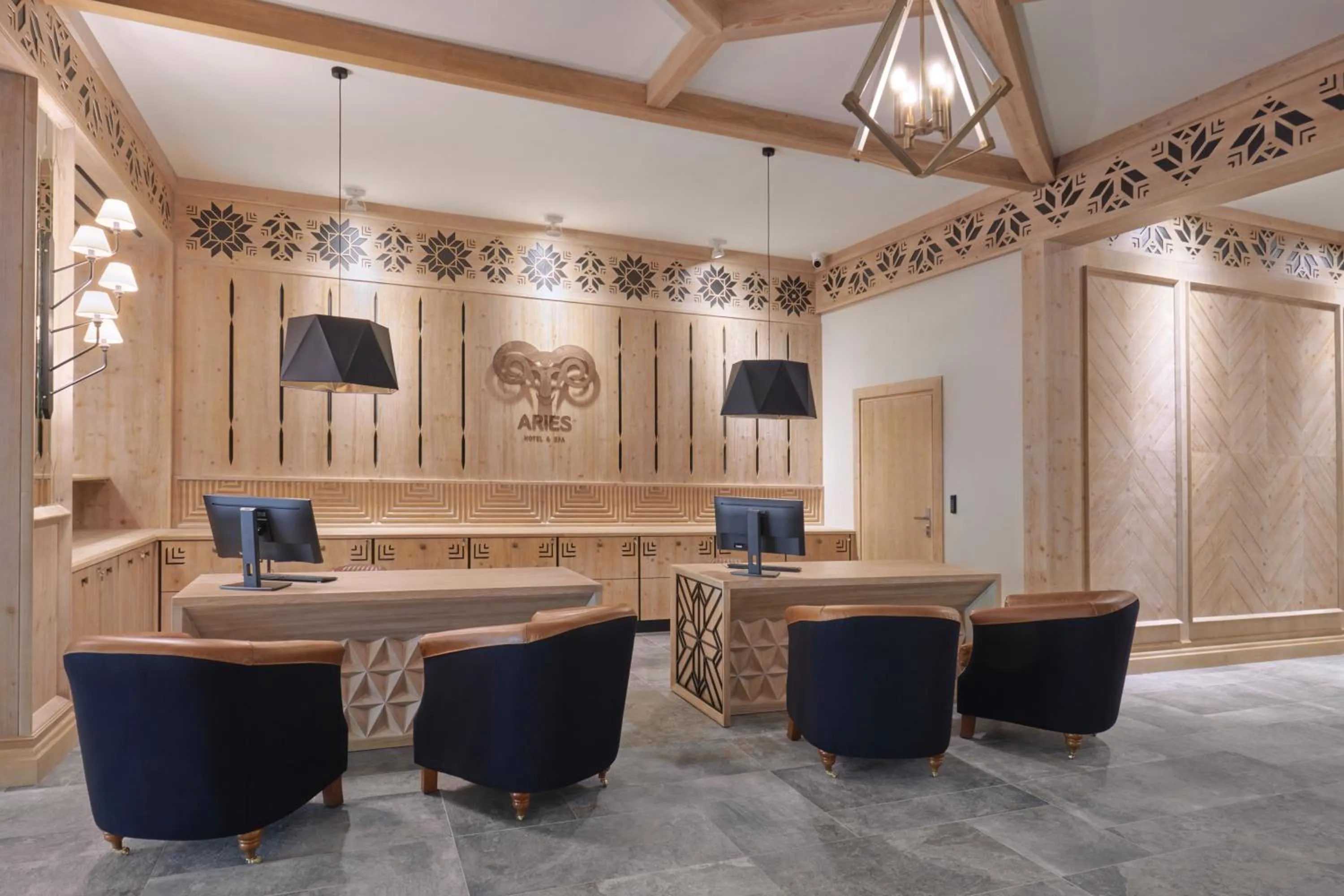 Lobby or reception in Aries Hotel & SPA Szczyrk