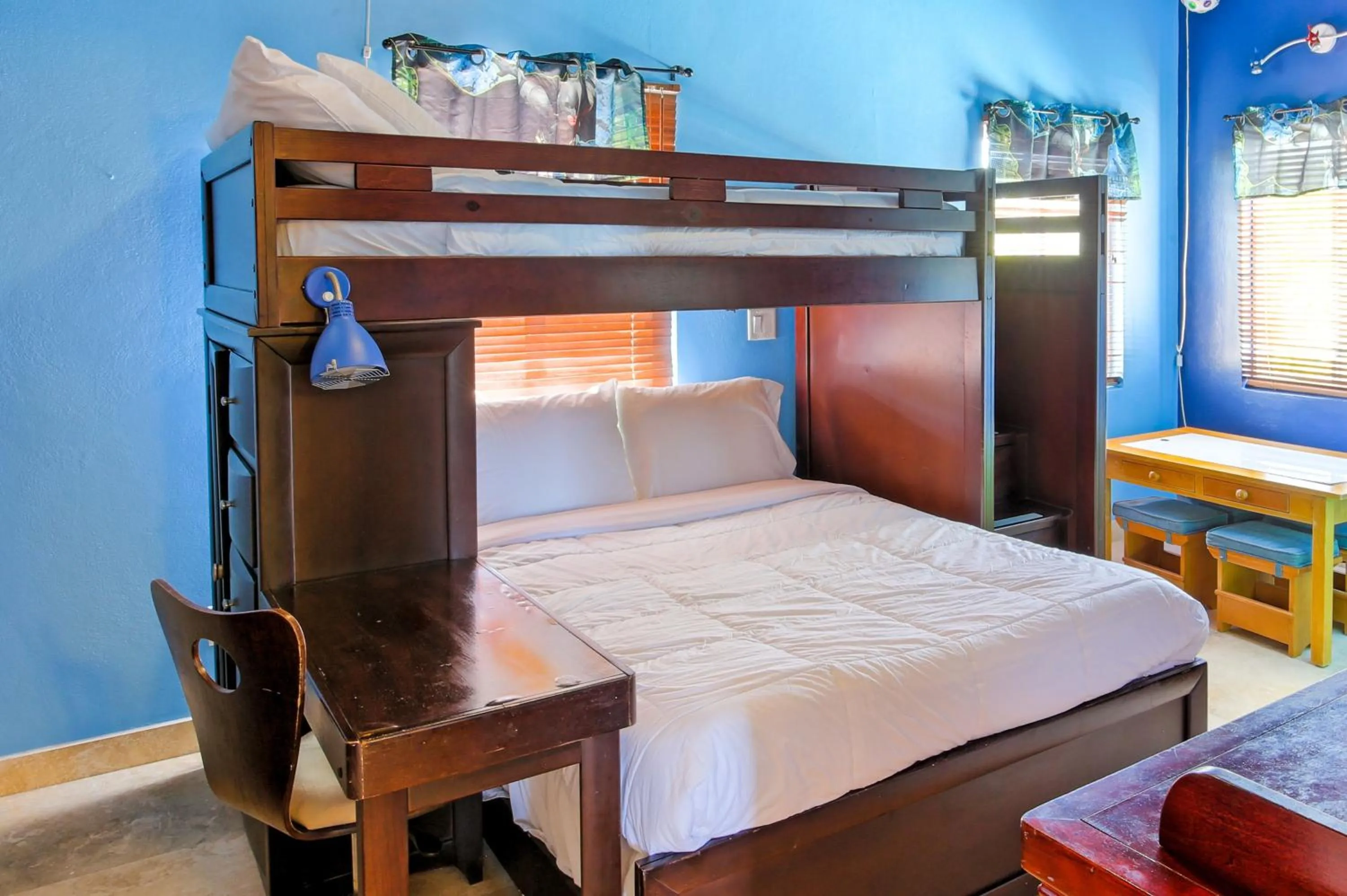 Bed in Neptune Villas