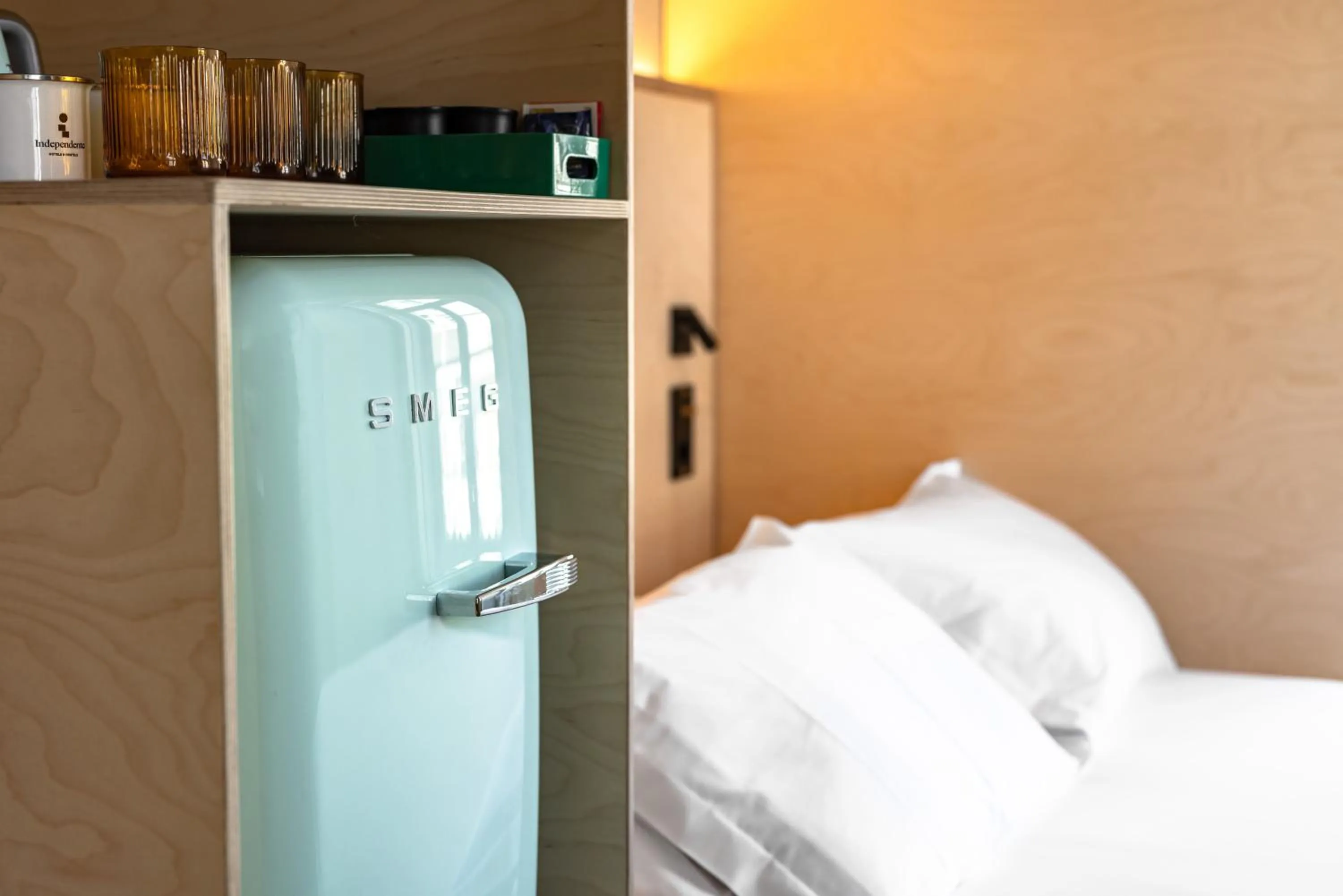 oven, Bed in Independente Bica