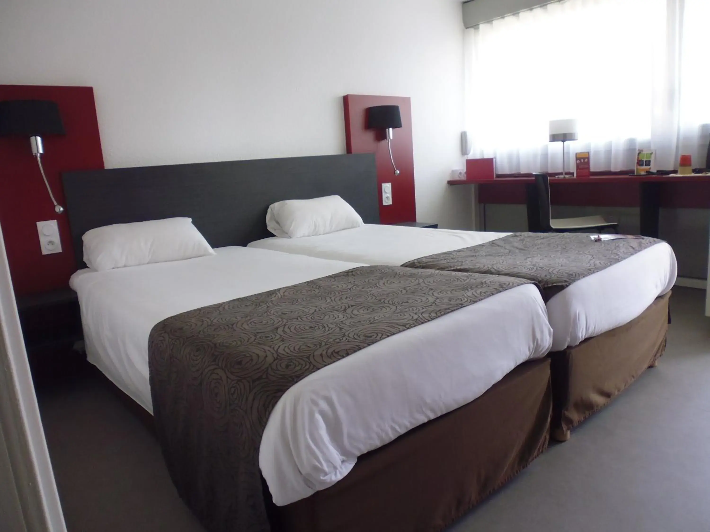 Twin Room - single occupancy in Brit Hotel Mayenne Twin Room - single occupancy in Brit Hotel Mayenne