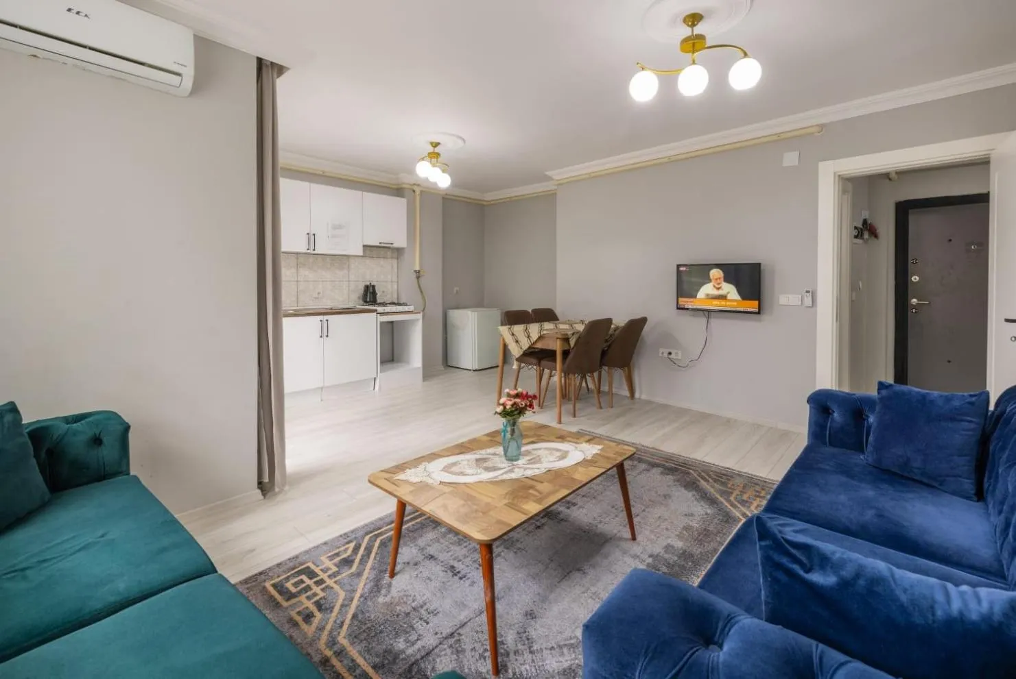 LOYA APARTMENTs