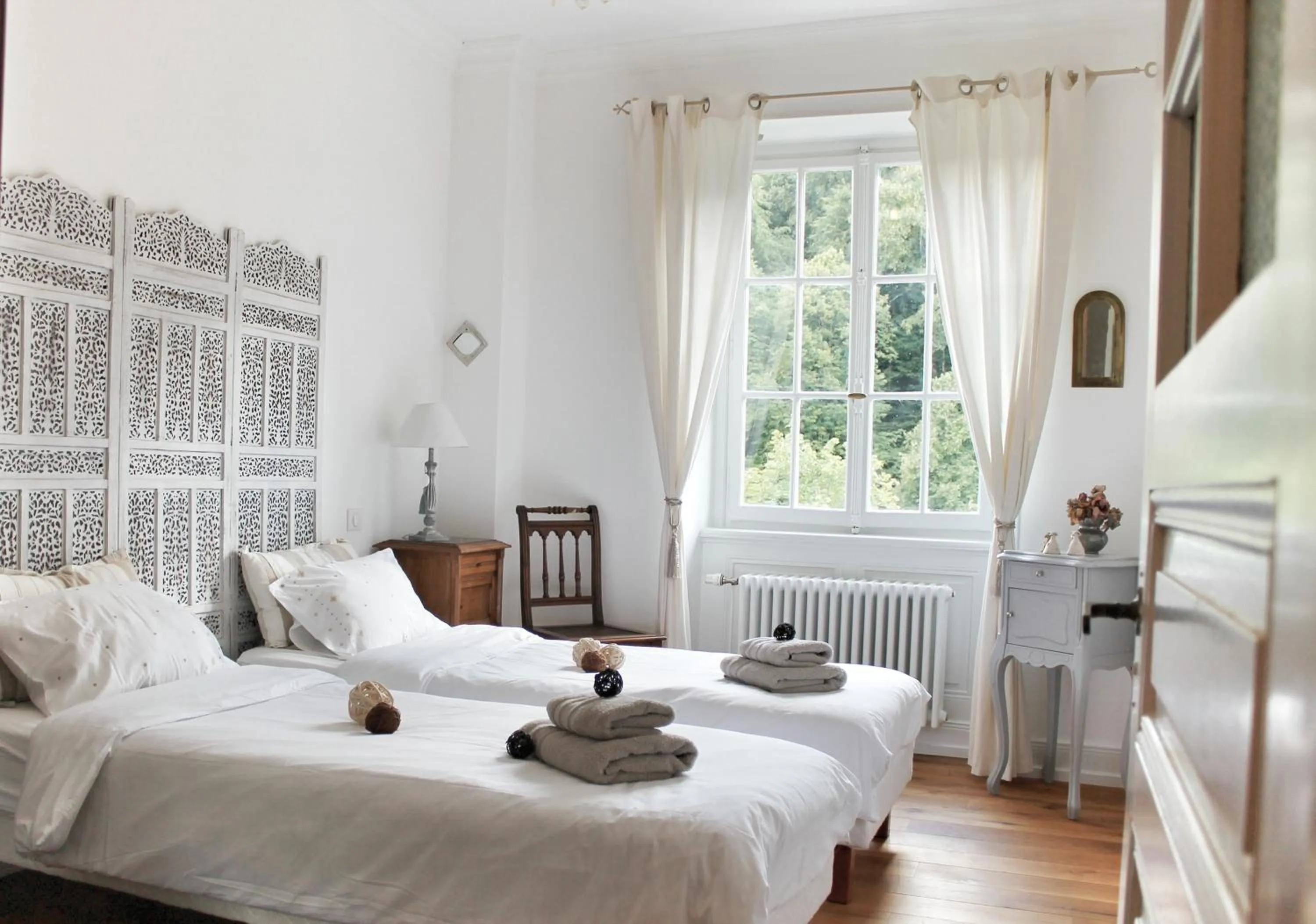 Spring, Bed in La Maison des Fontaines d'Alsace