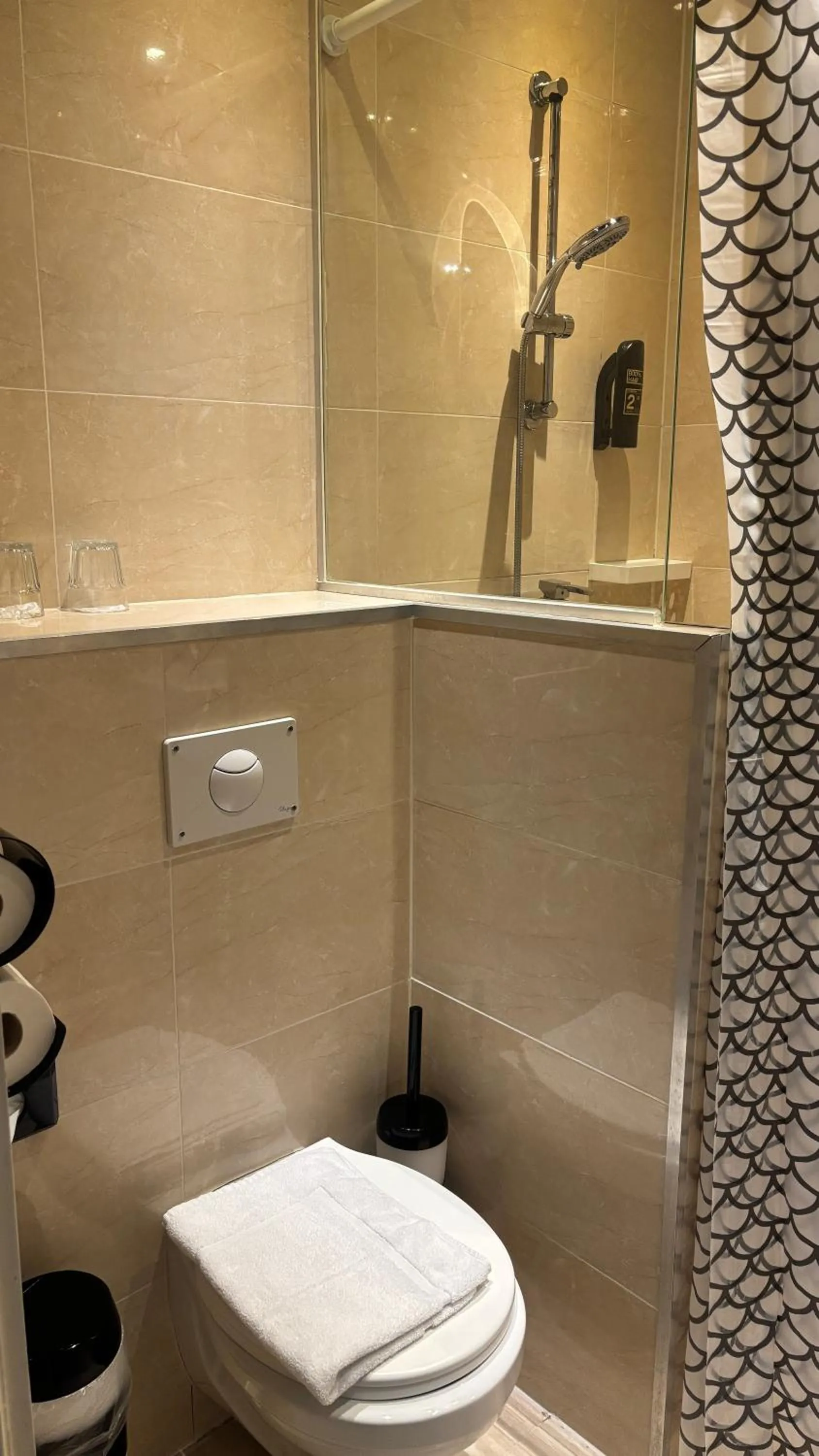 Property building in Aadam Wilhelmina Hotel