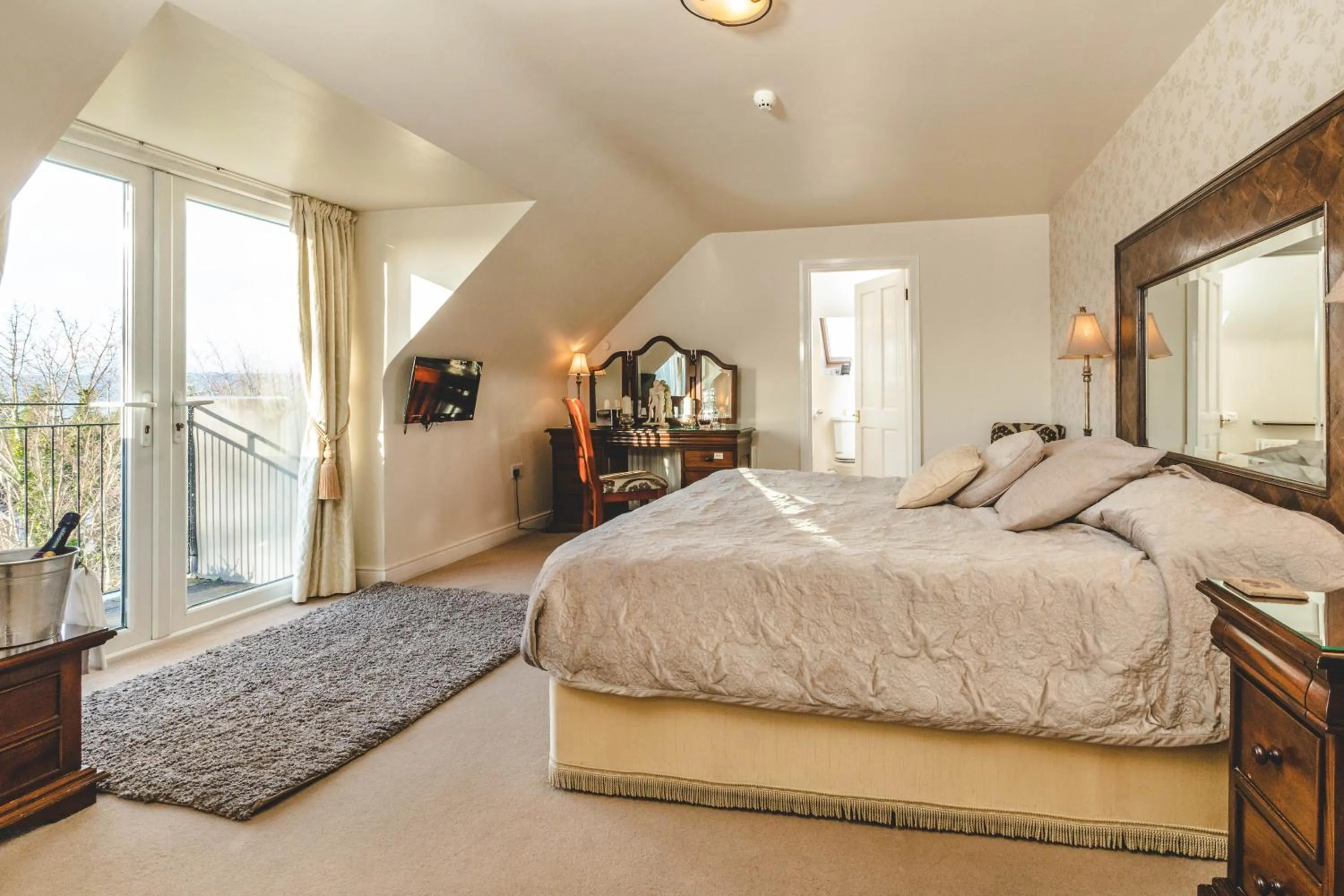 Bedroom in OYO Rayanne House Guest Accommodation