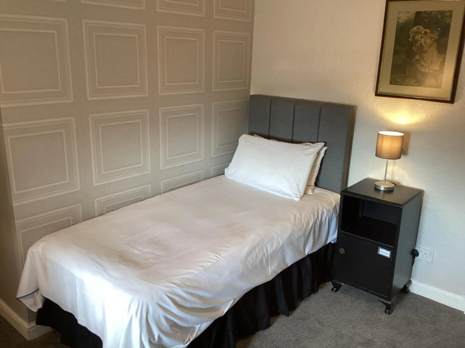 Bedroom in OYO Rayanne House Guest Accommodation