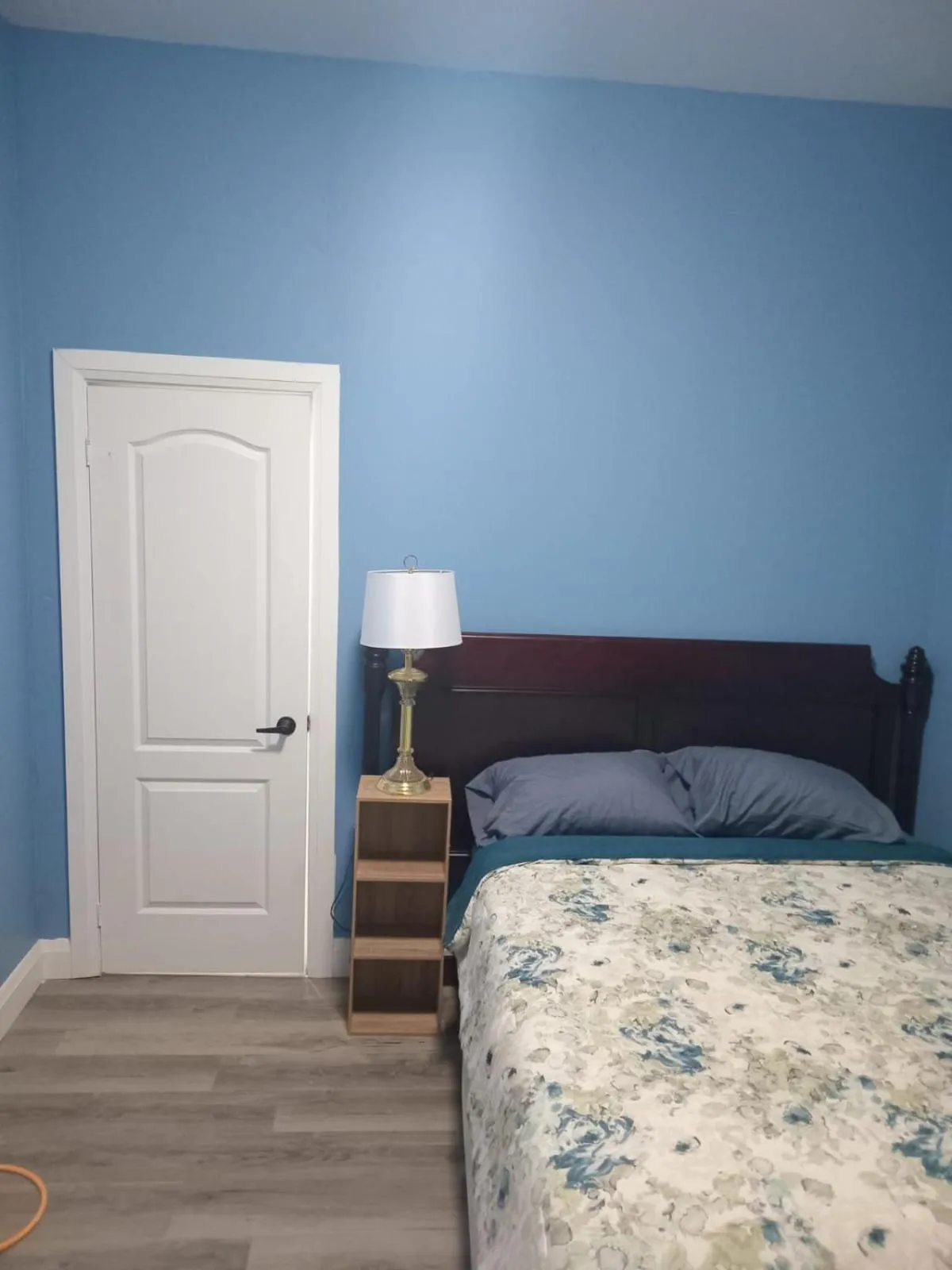 Bed in Windspire Inn