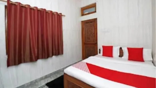 Bed in Geetanjali Resort