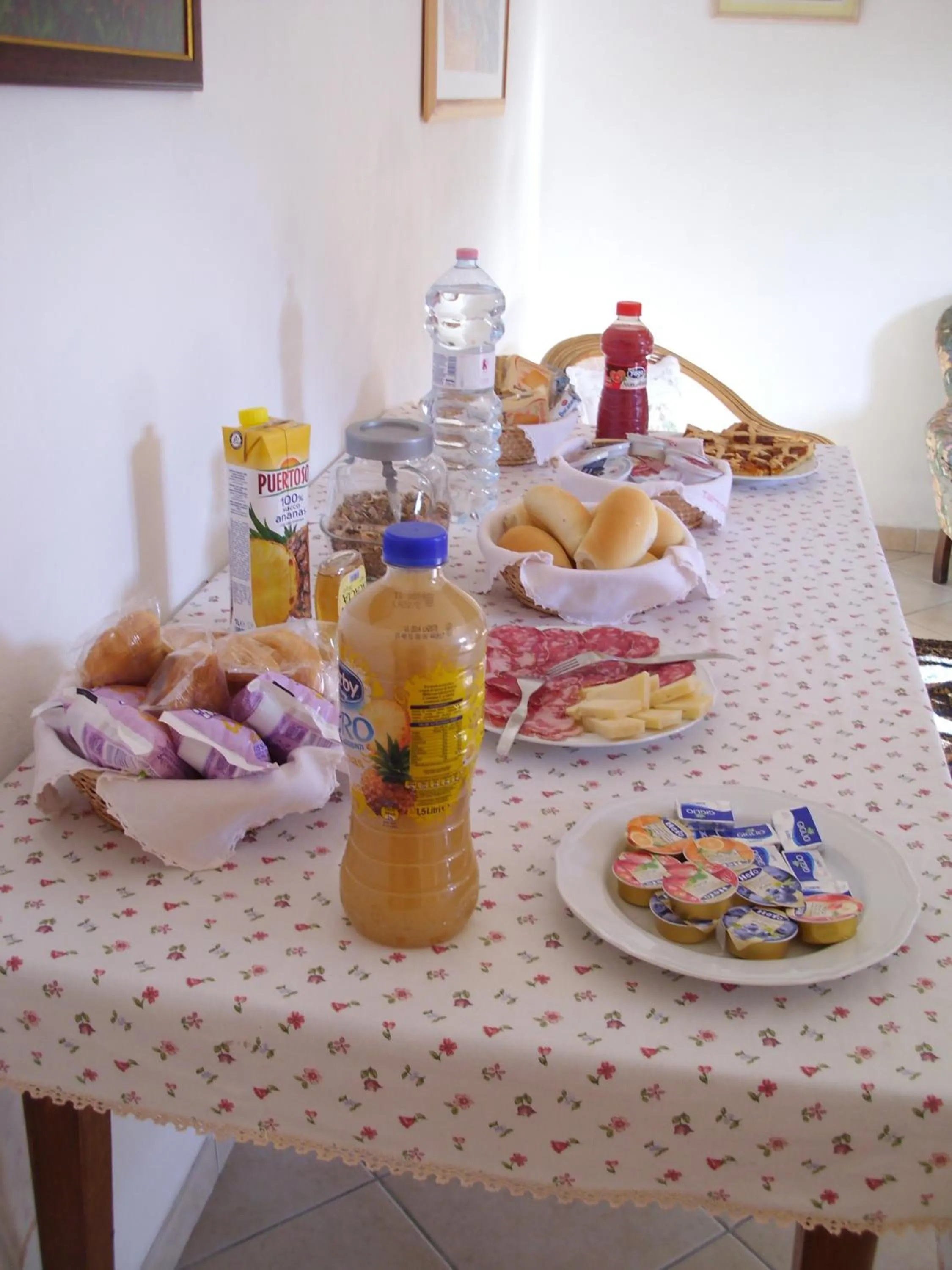 Food in B&B Laura
