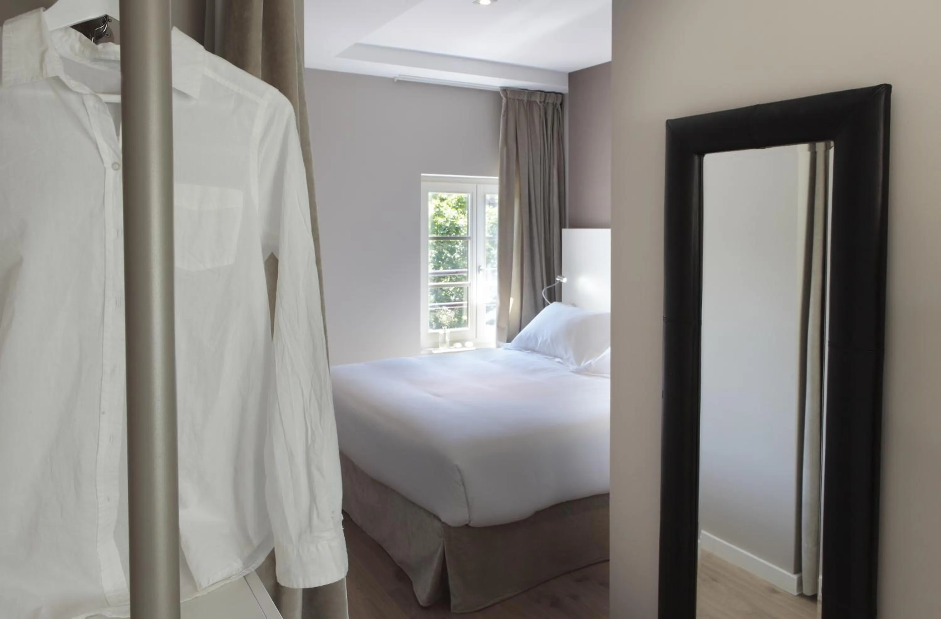 Photo of the whole room, Bed in Rambla 102