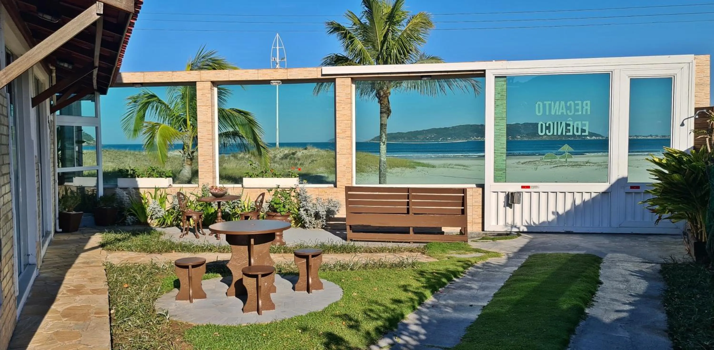 Natural landscape in Pousada Recanto Edênico - à beira mar da Praia Ponta do Papagaio, Palhoça SC