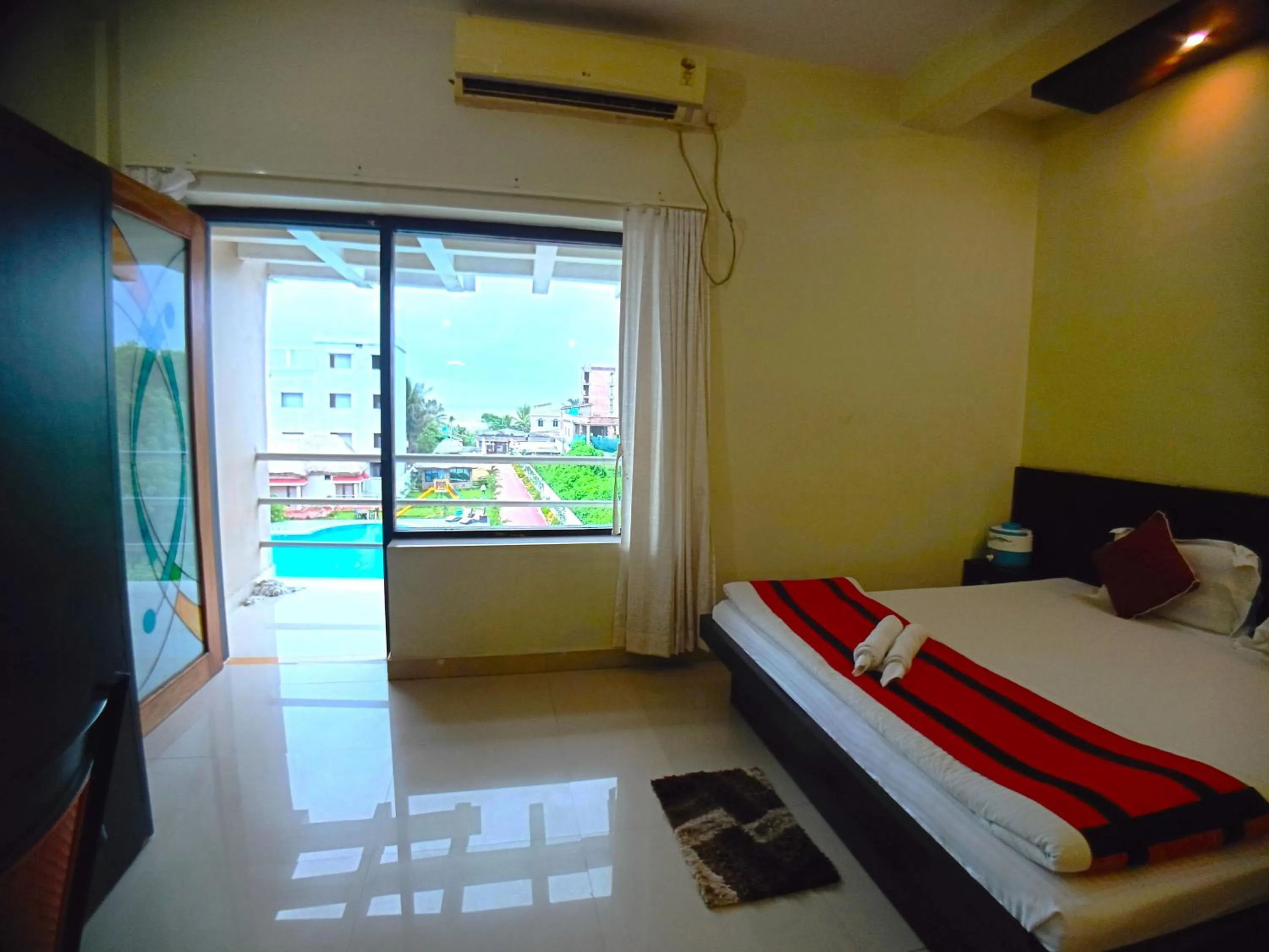 Bed in Shinjini Resort