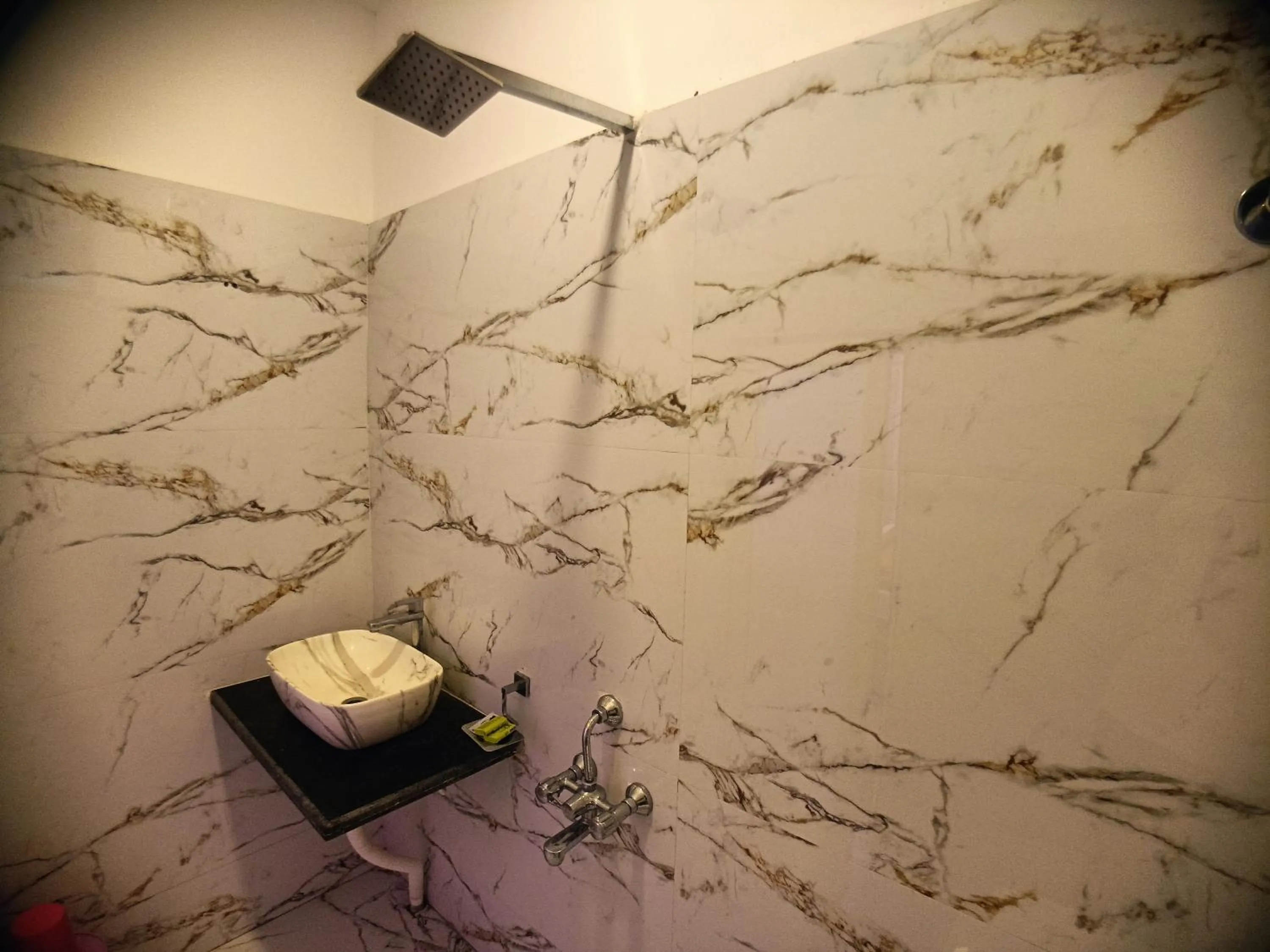 Shower in Shinjini Resort