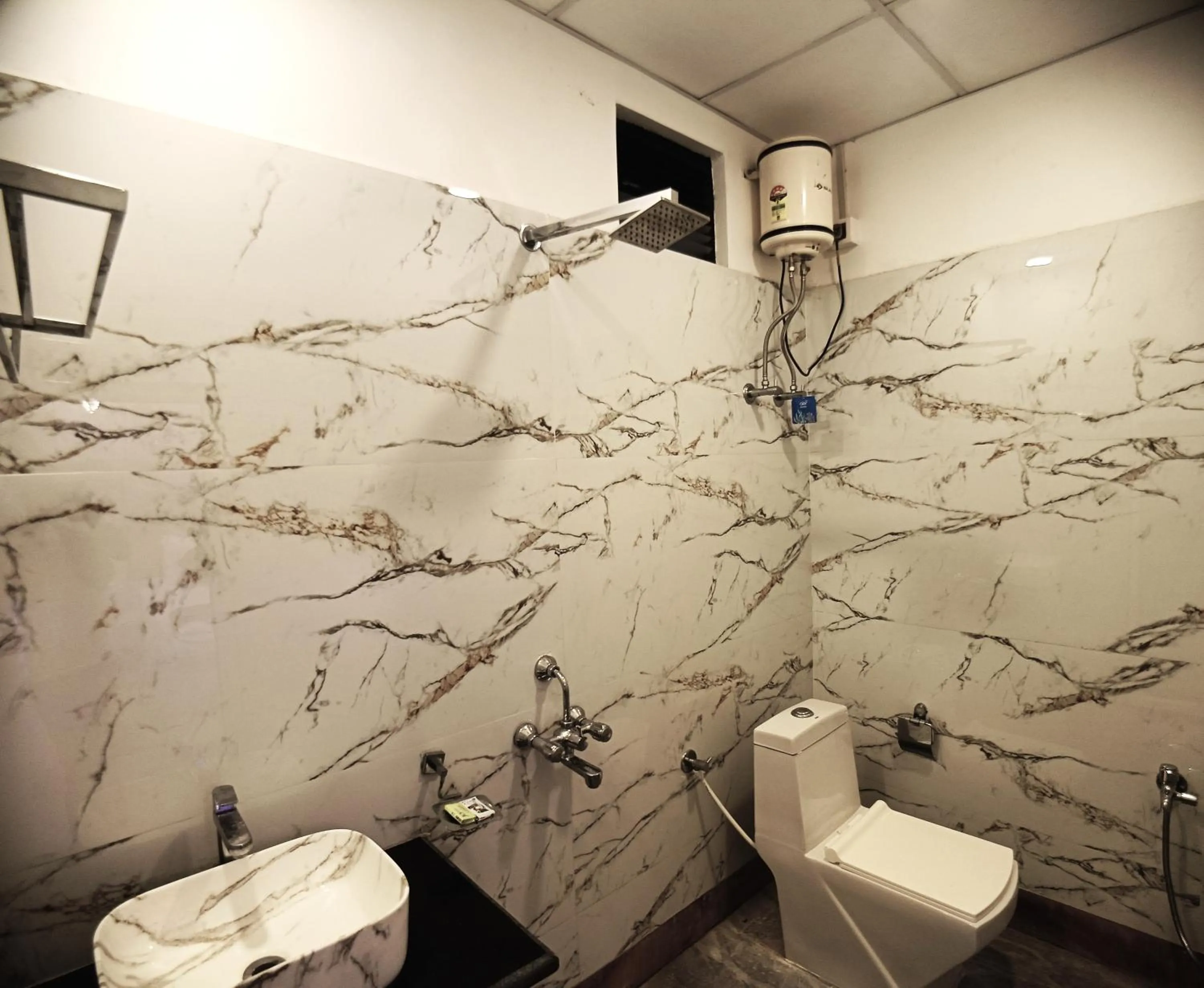 Shower in Shinjini Resort