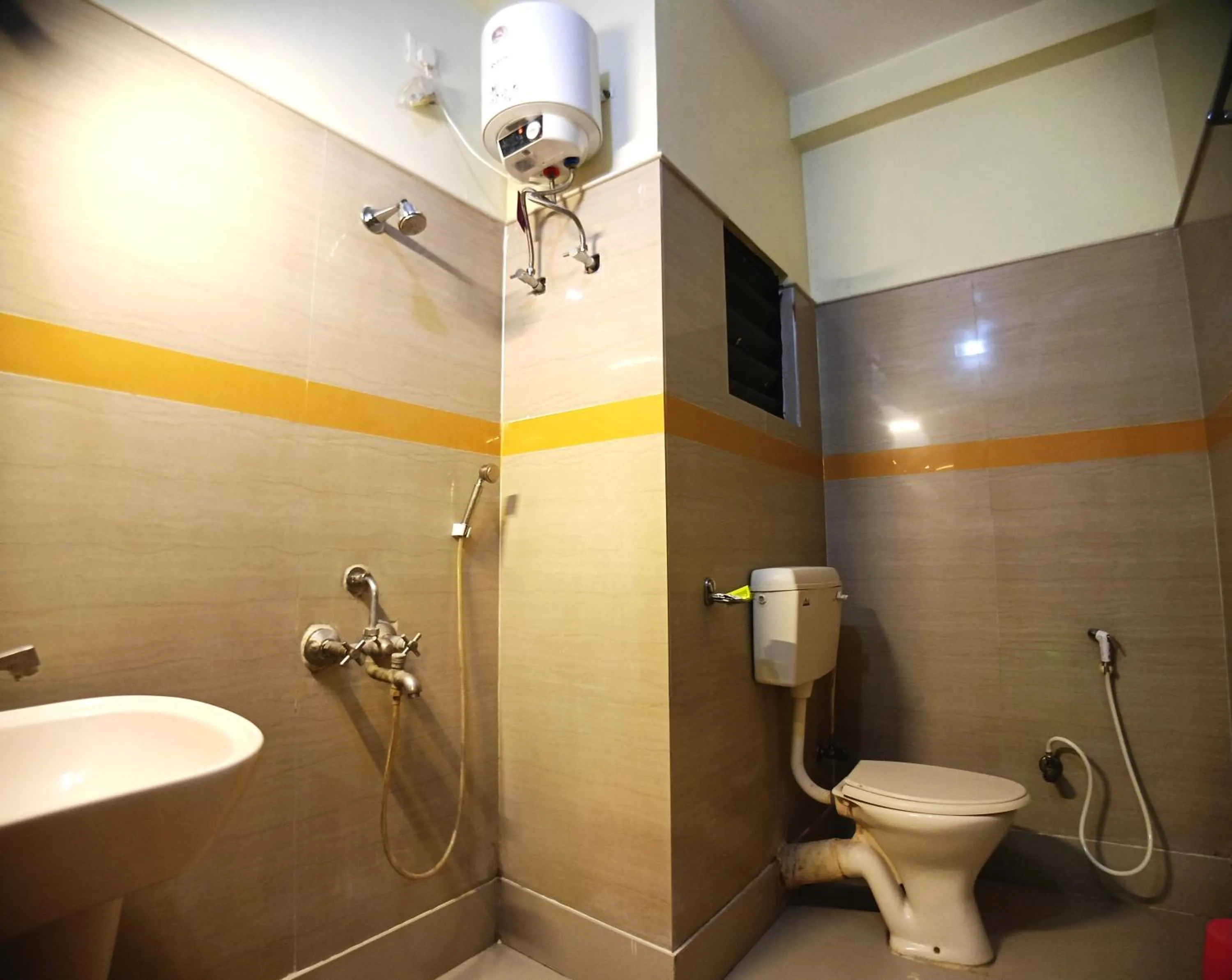 Shower in Shinjini Resort