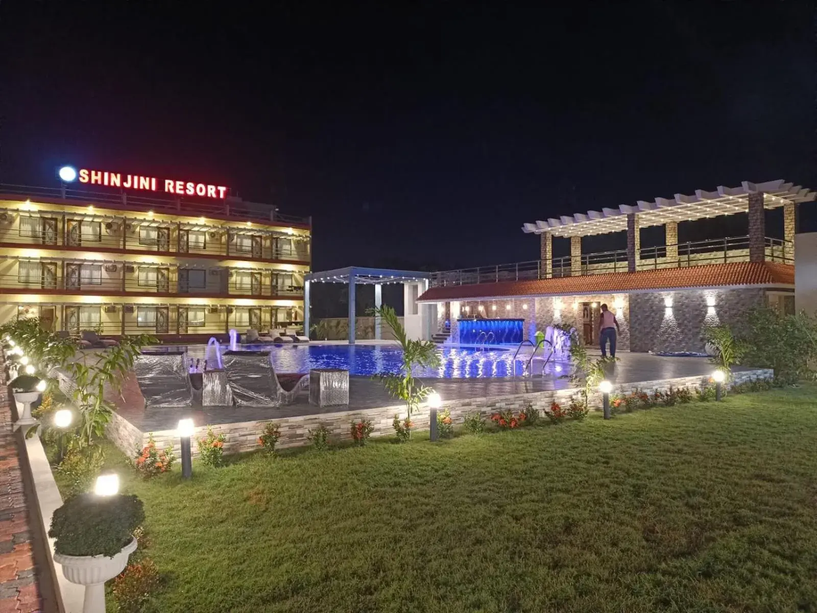 Property building in Shinjini Resort Property building in Shinjini Resort