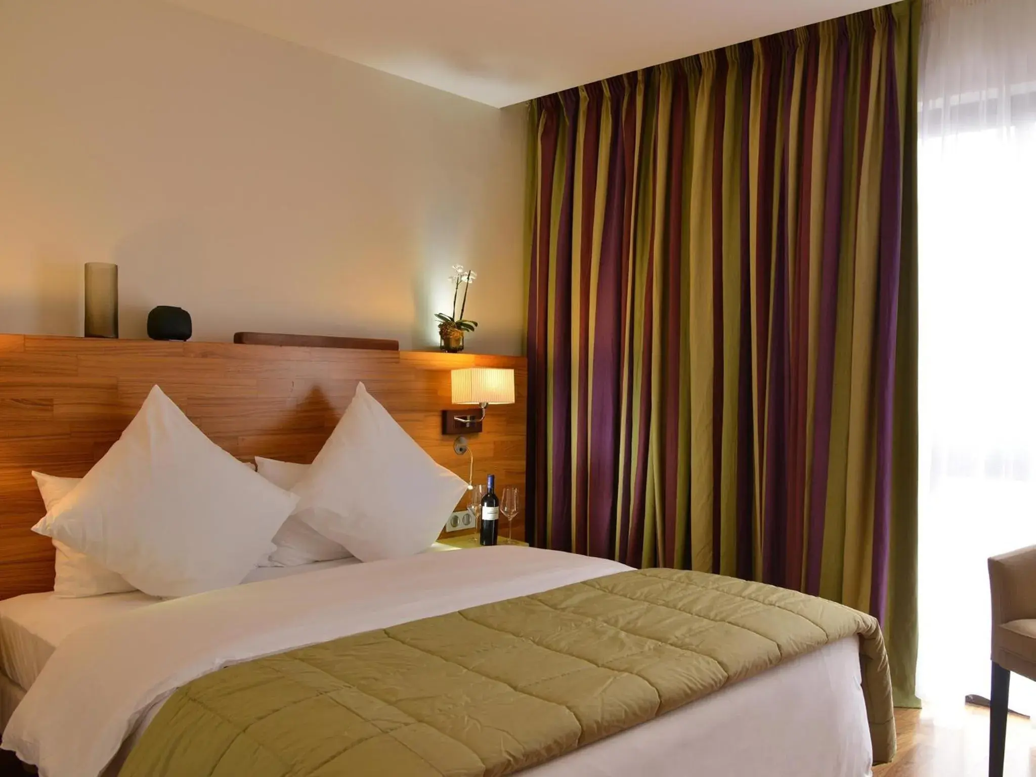 Bed in Hôtel Le Cristal Bed in Hôtel Le Cristal