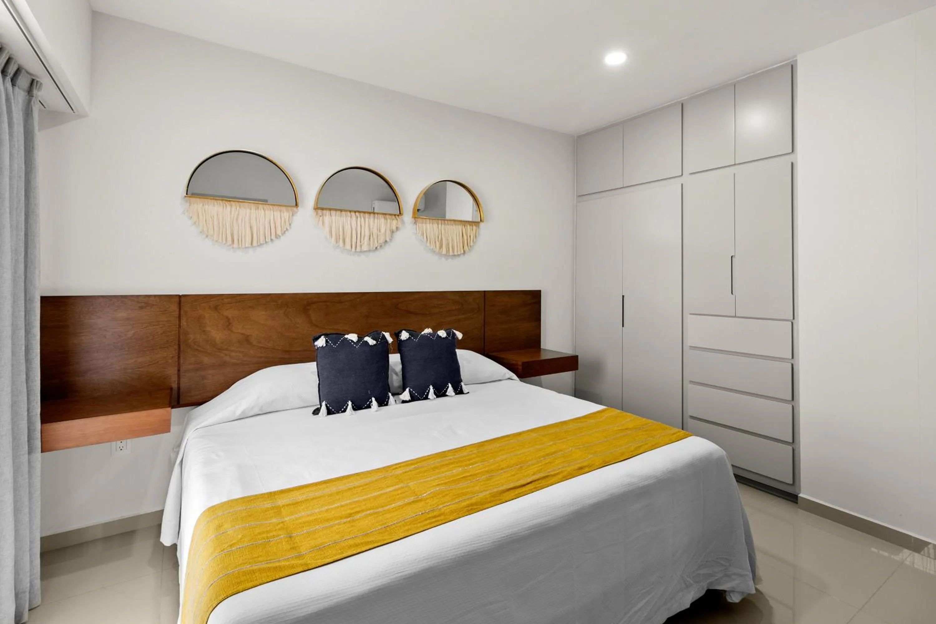 Bed in Casa Barros Vacation Condos