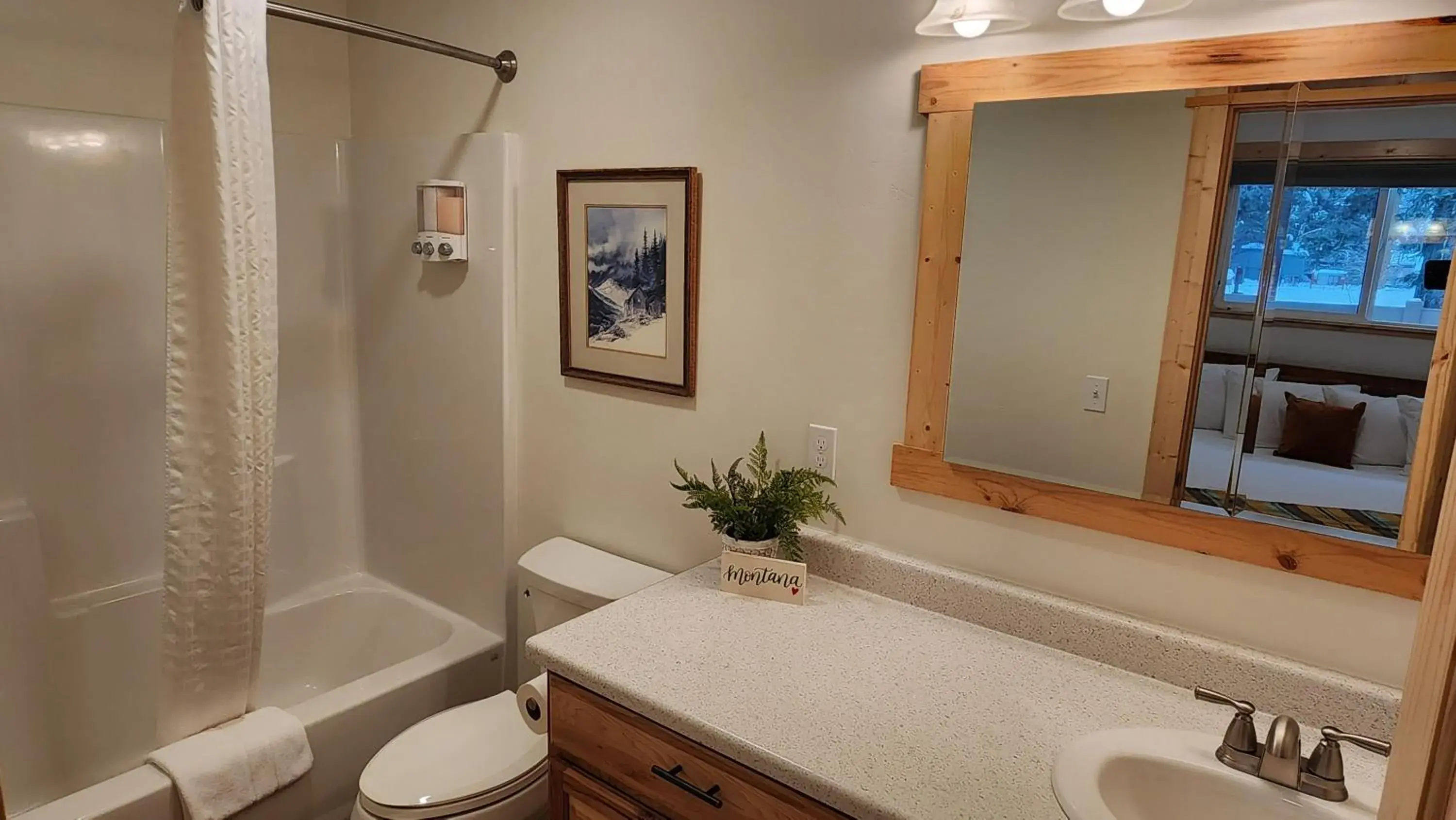 Shower in Beargrass Lodging & RV Resort Shower in Beargrass Lodging & RV Resort