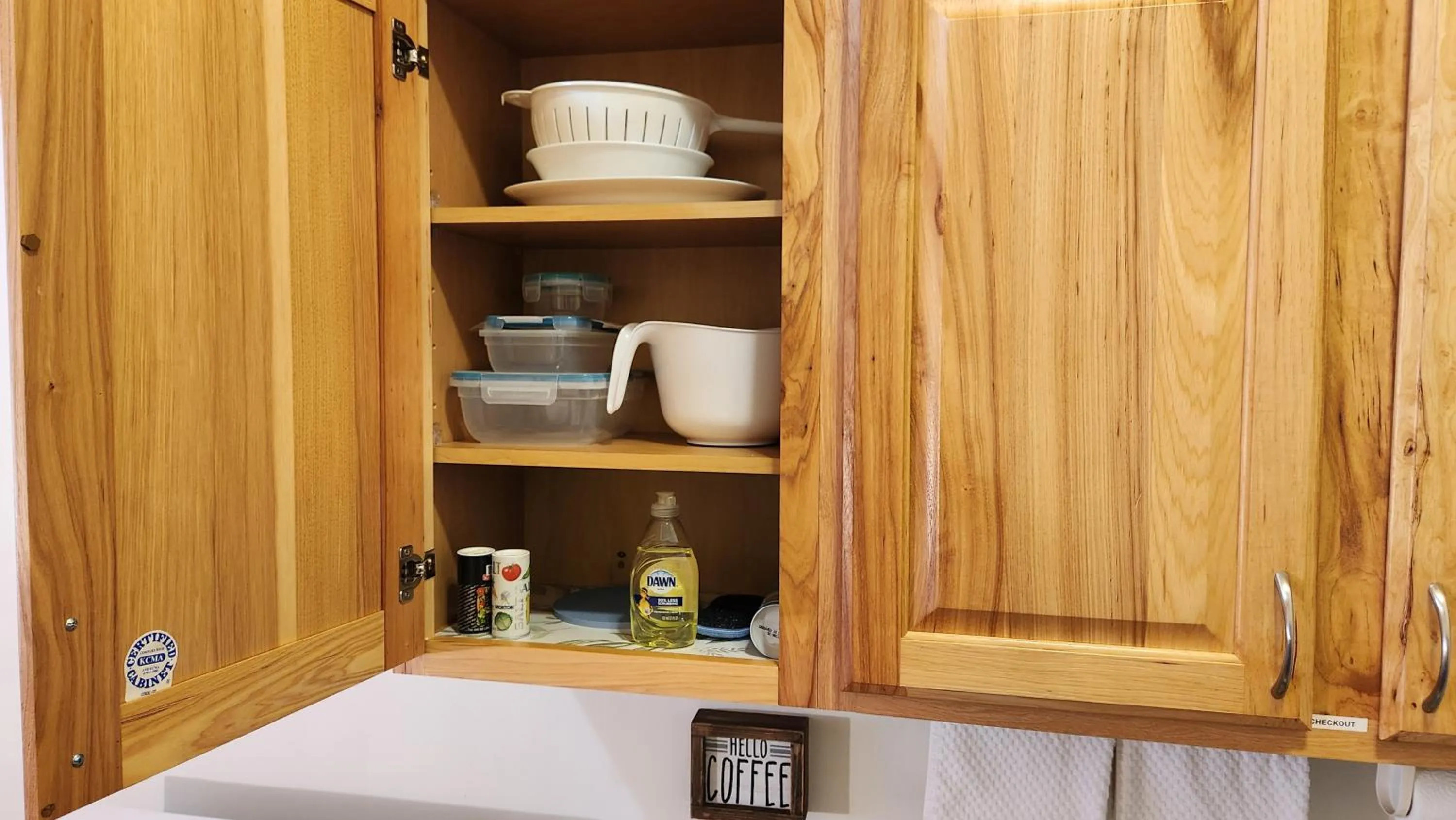 Kitchen or kitchenette in Beargrass Lodging & RV Resort