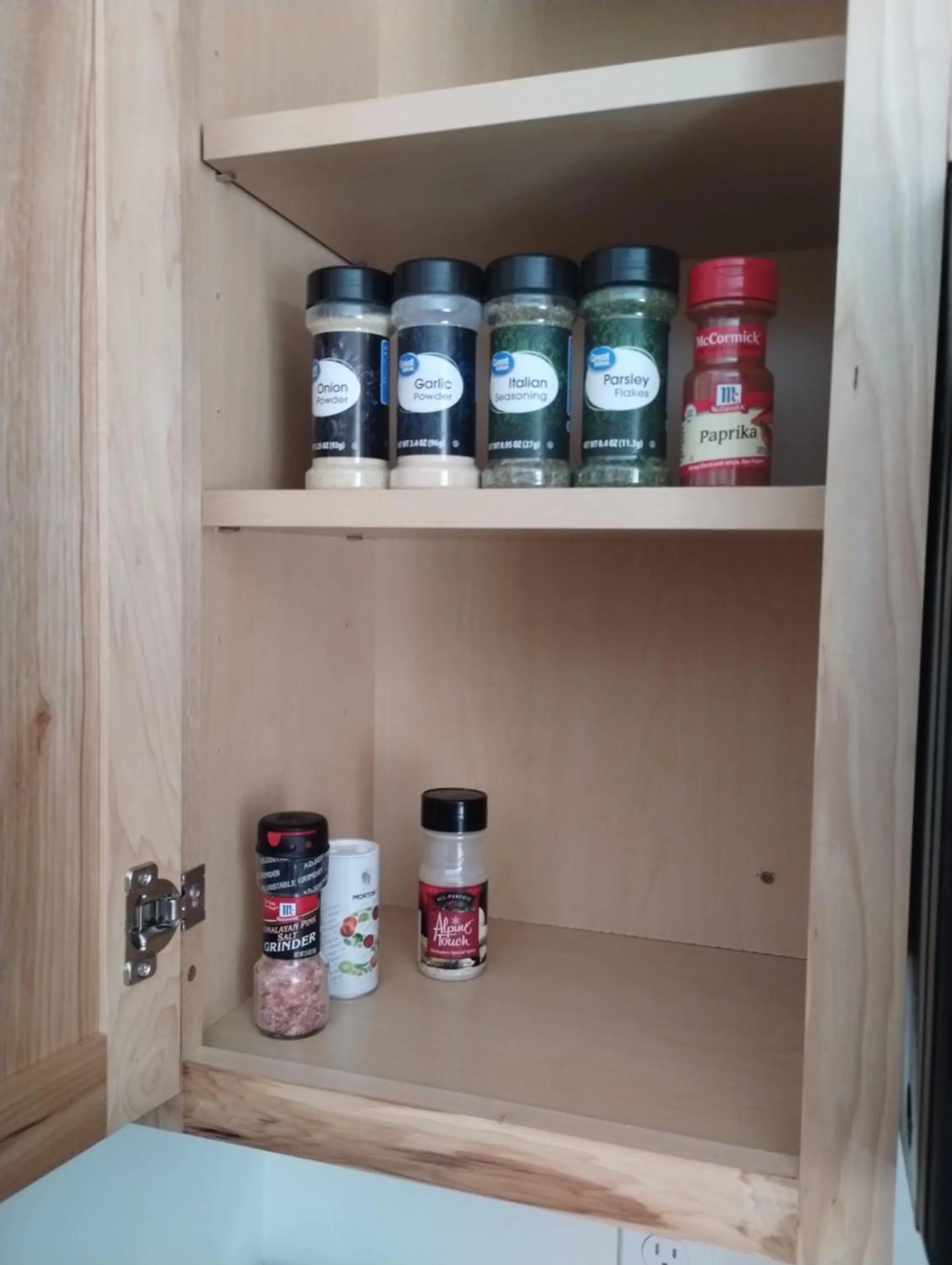 Kitchen or kitchenette in Beargrass Lodging & RV Resort