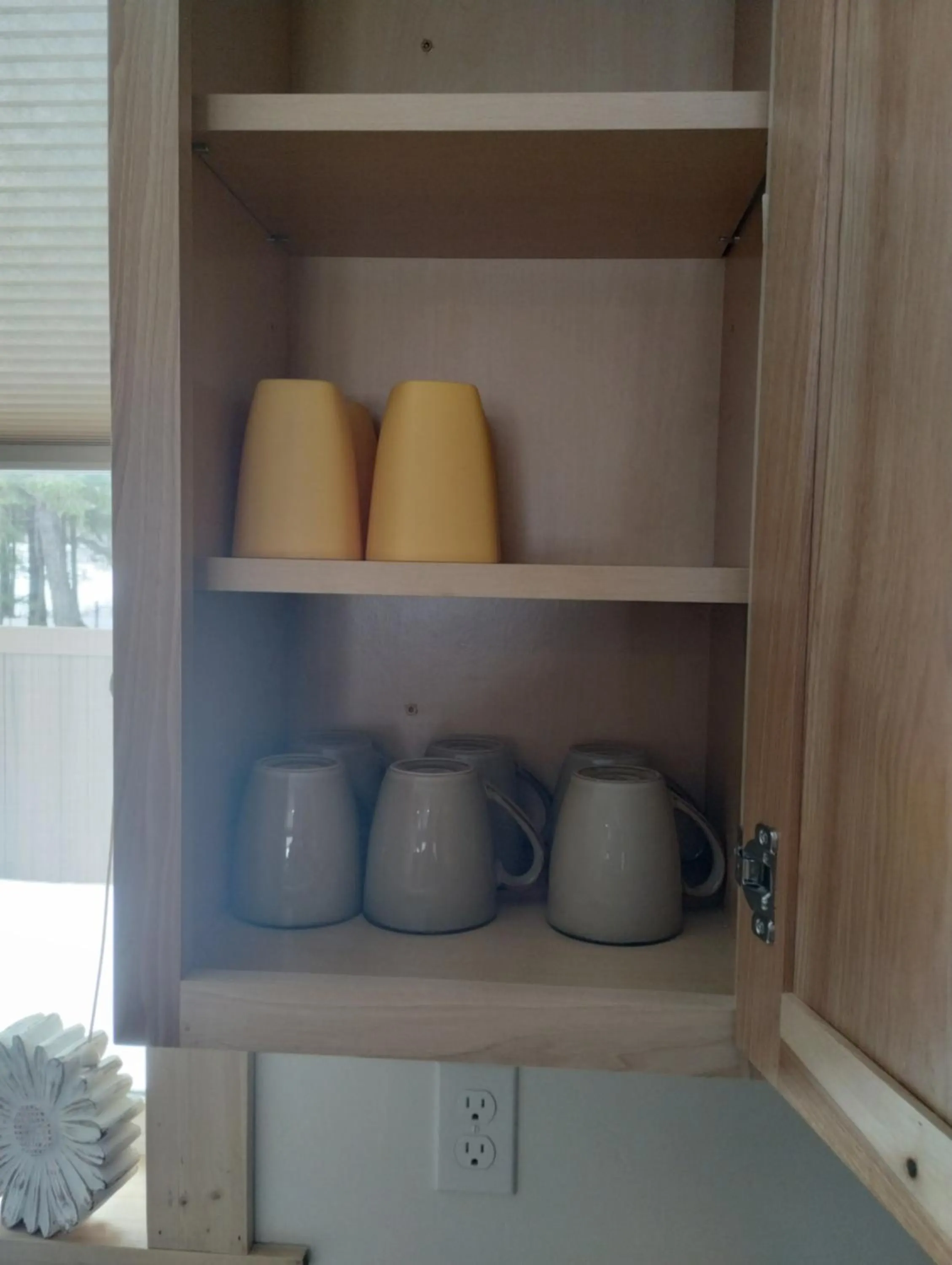 Kitchen or kitchenette in Beargrass Lodging & RV Resort