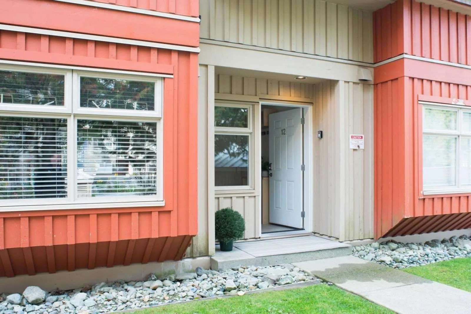 Facade/entrance in Lake Placid Lodge by Outpost Whistler