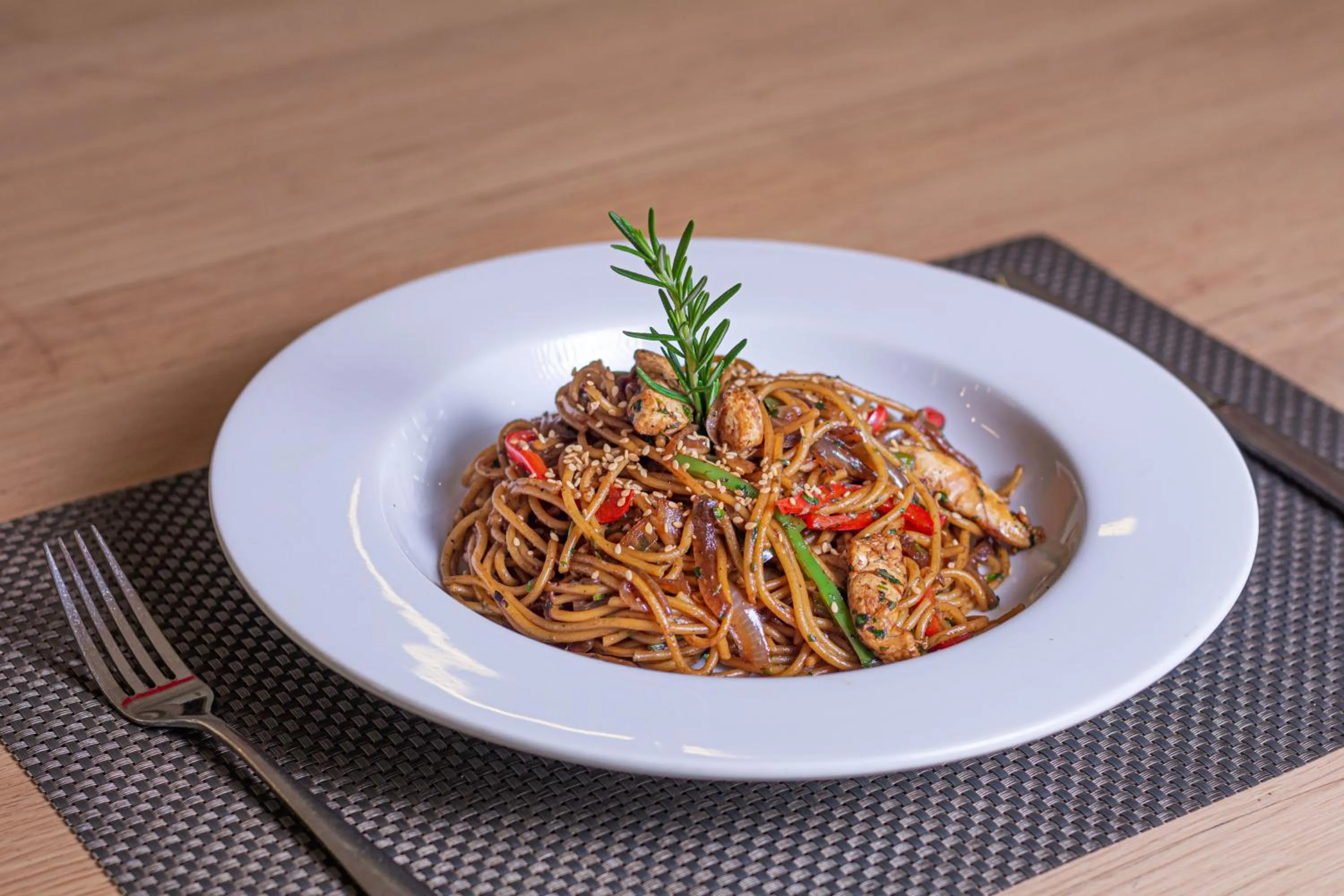 Restaurant/places to eat in Ibis Casanearshore