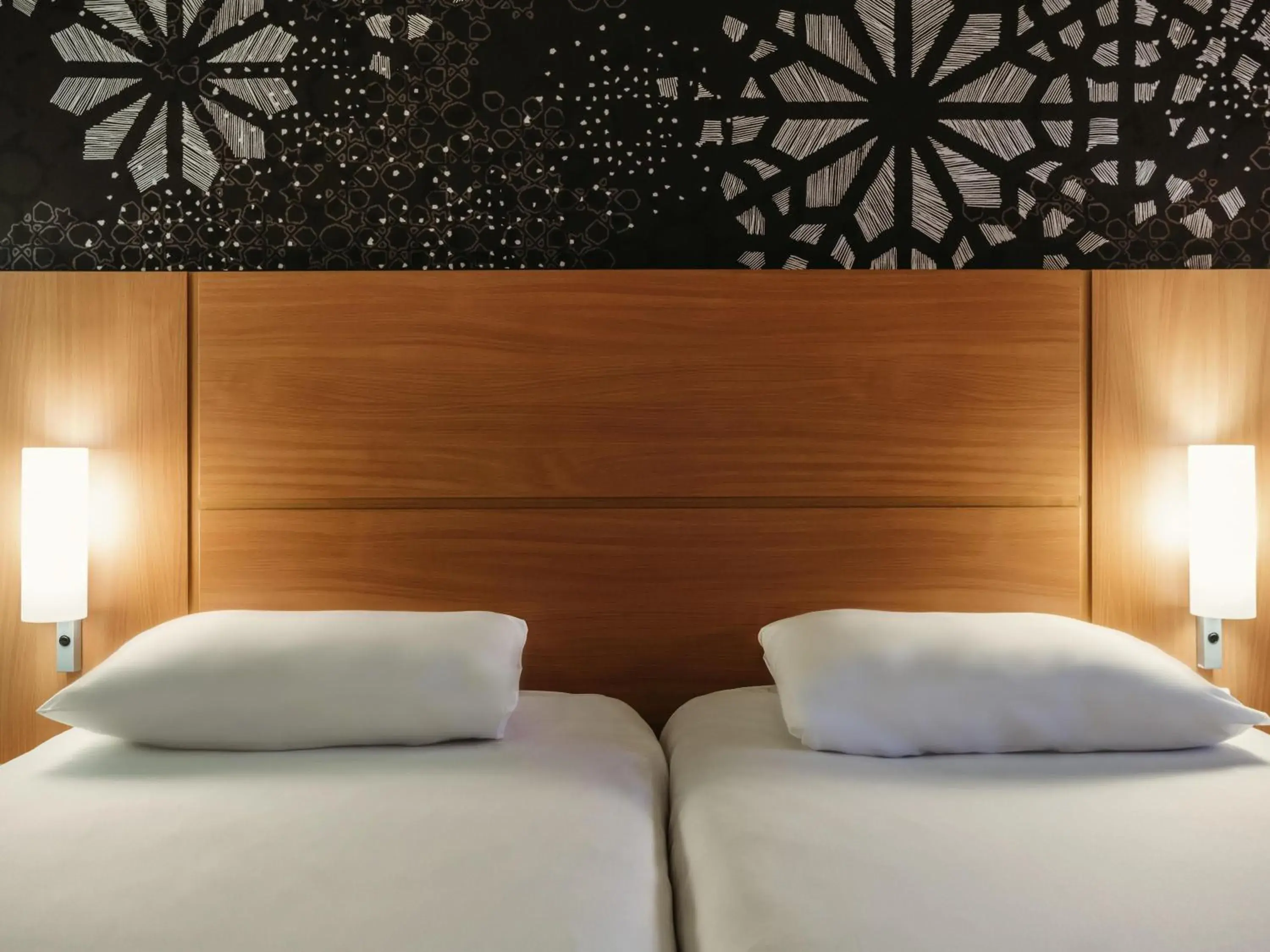 Bedroom, Bed in Ibis Casanearshore Bedroom, Bed in Ibis Casanearshore