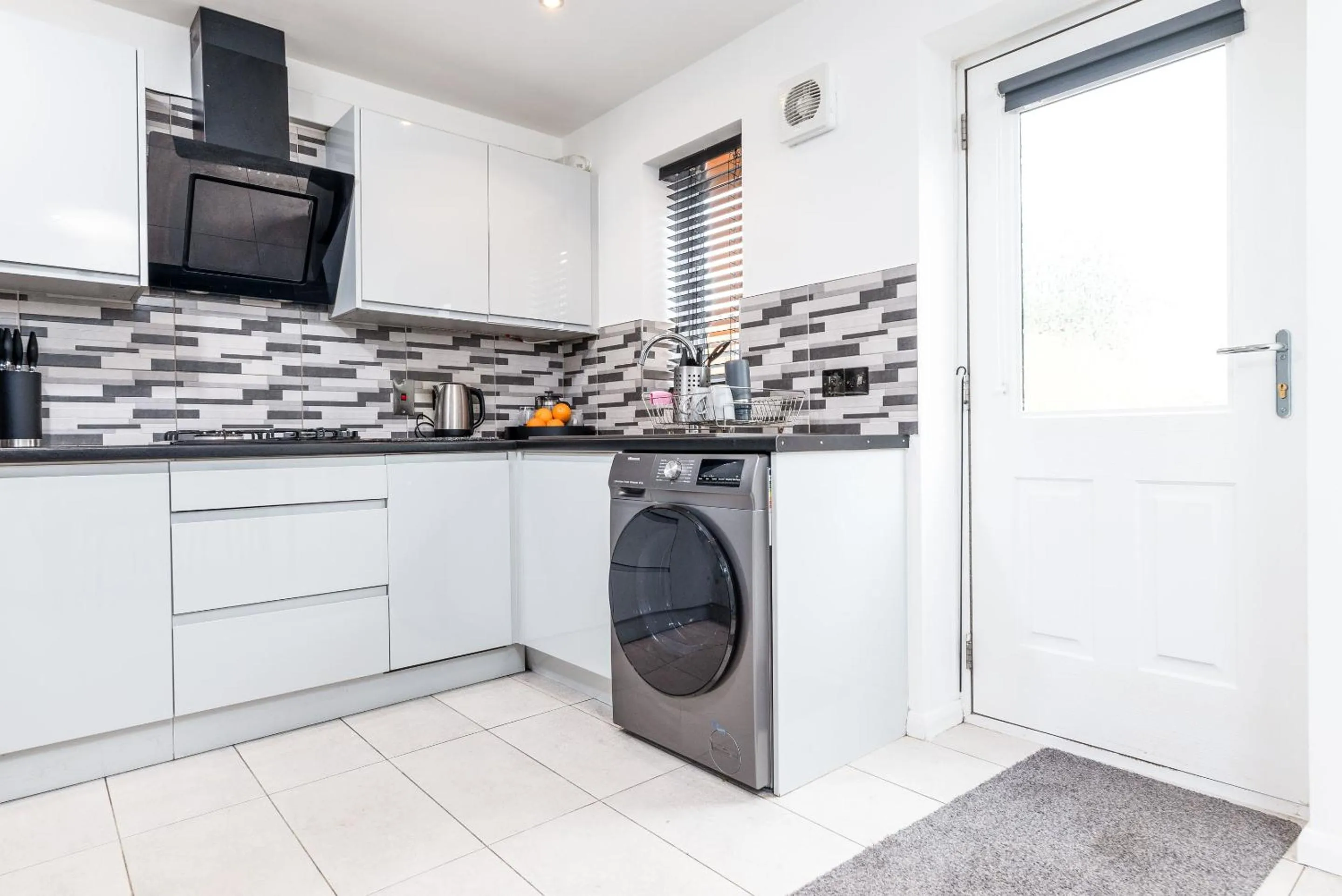 Kitchen or kitchenette in Marham Close