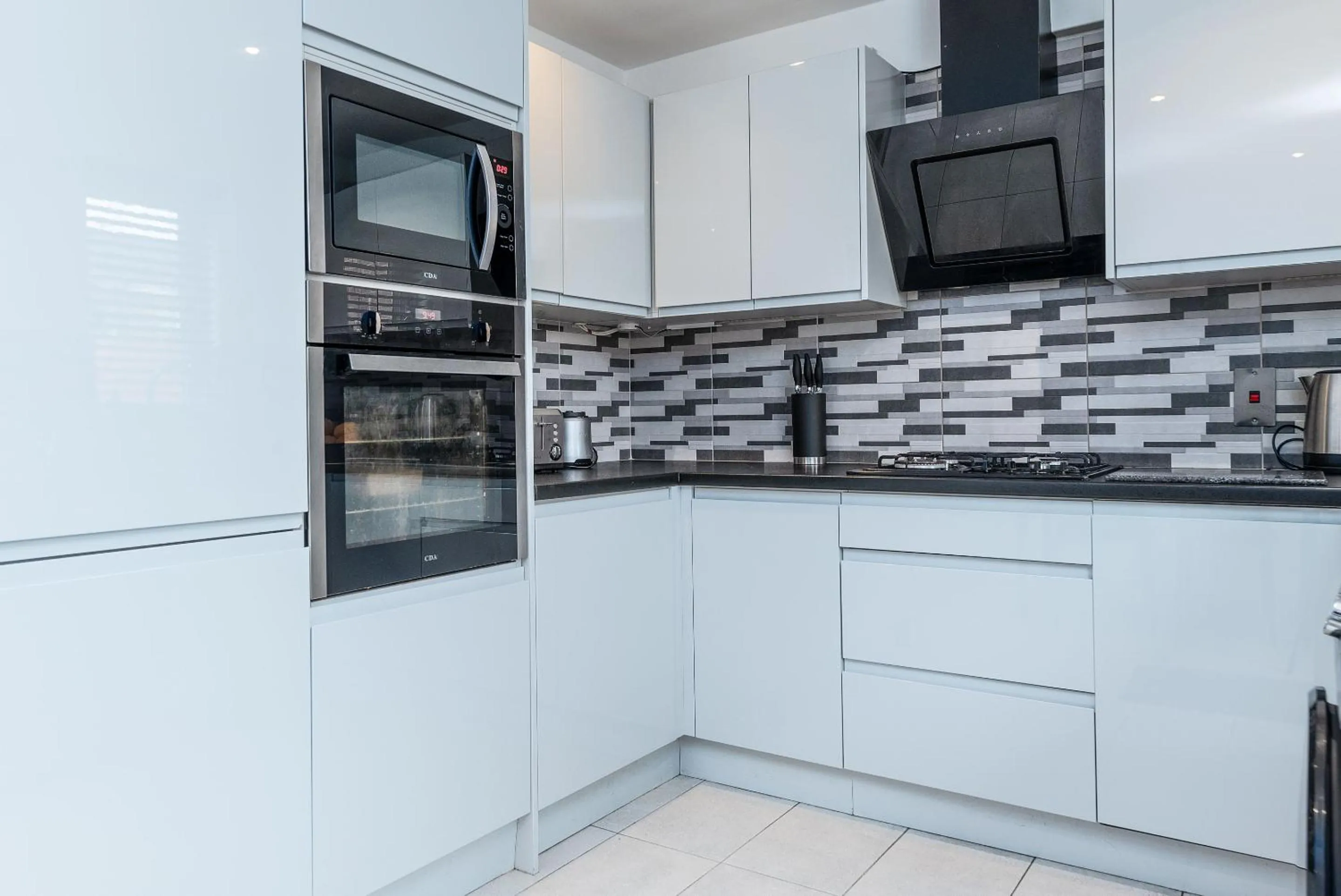 Kitchen or kitchenette in Marham Close