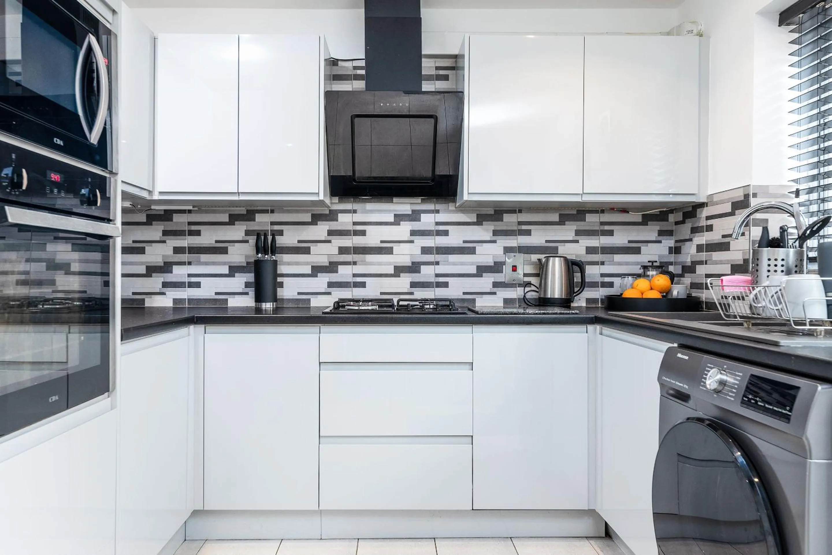 Kitchen or kitchenette in Marham Close