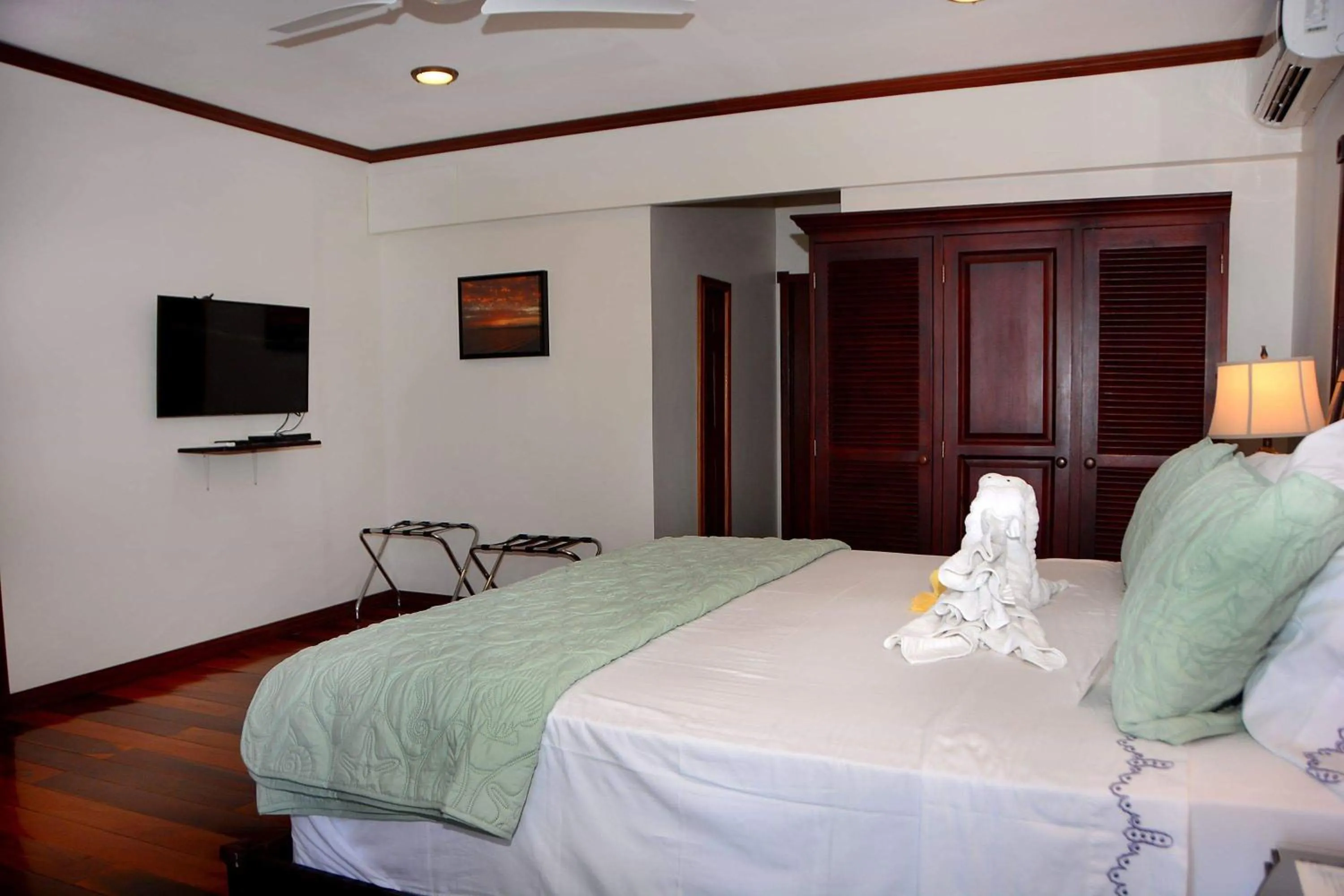 Bedroom, Bed in Belizean Nirvana