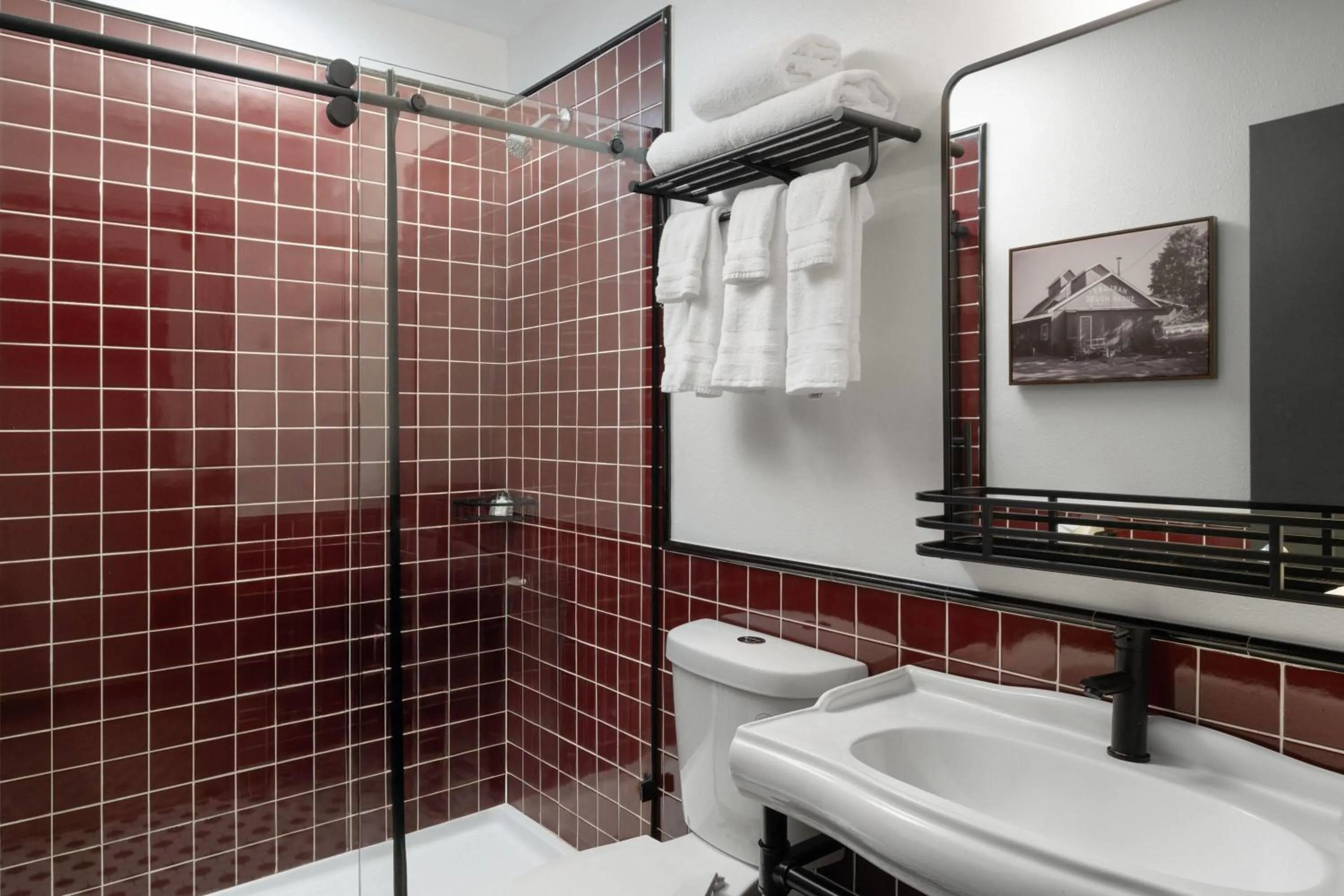 Bathroom in Hotel Vervana, Trademark Collection by Wyndham