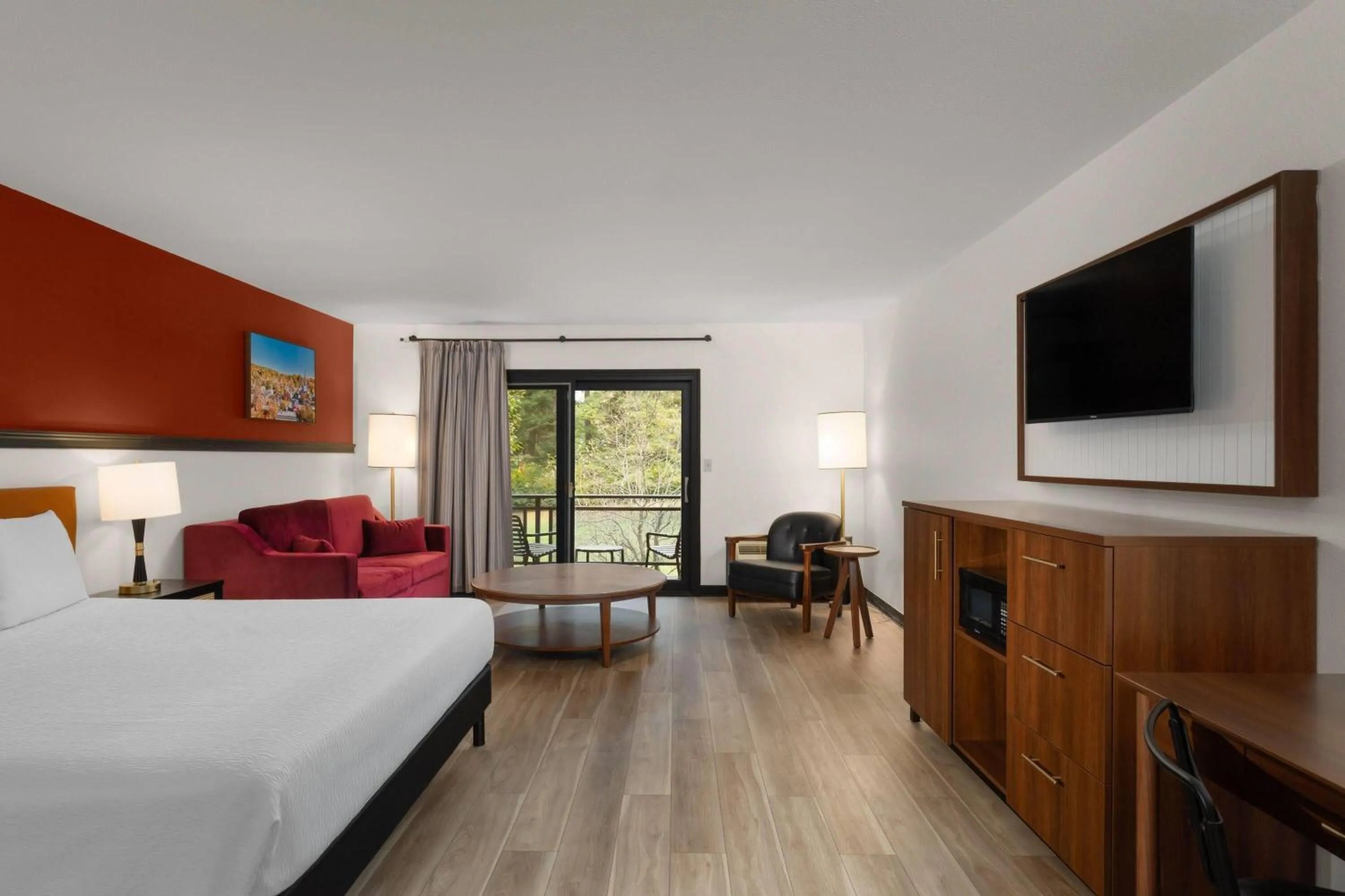 Photo of the whole room, Bed in Hotel Vervana, Trademark Collection by Wyndham