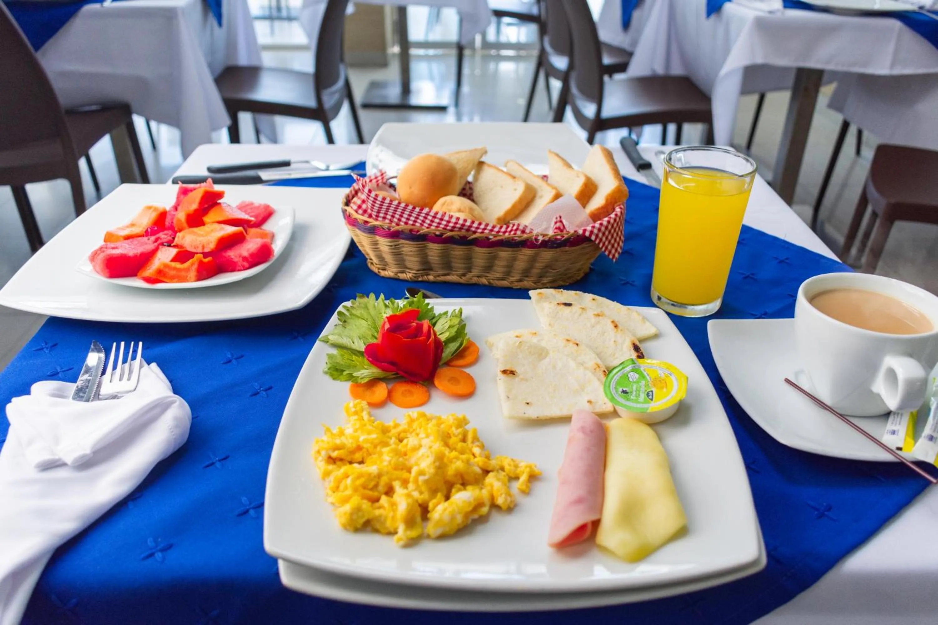 Breakfast in Hotel Medellín Rodadero