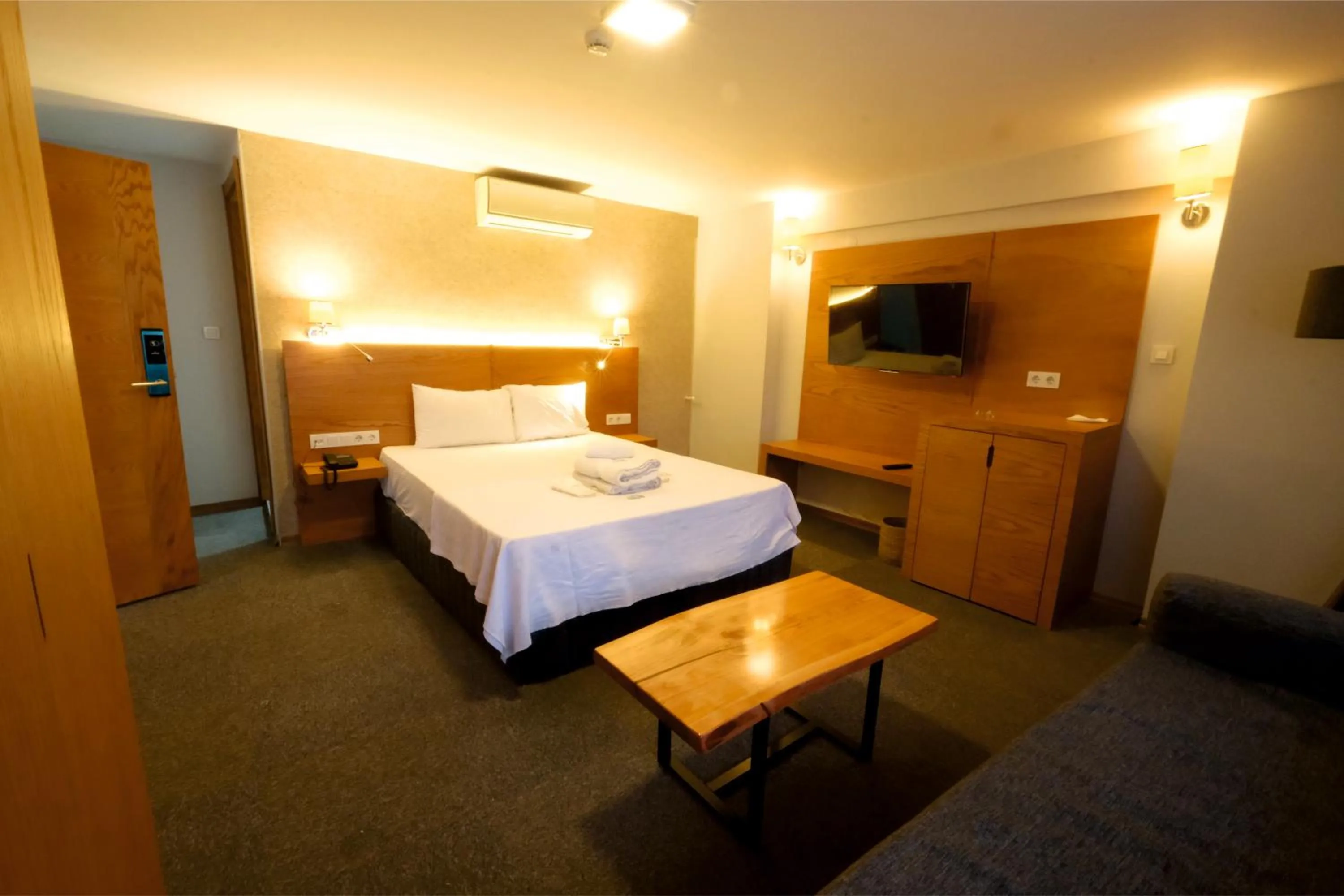 Bed in Varyant Hotel