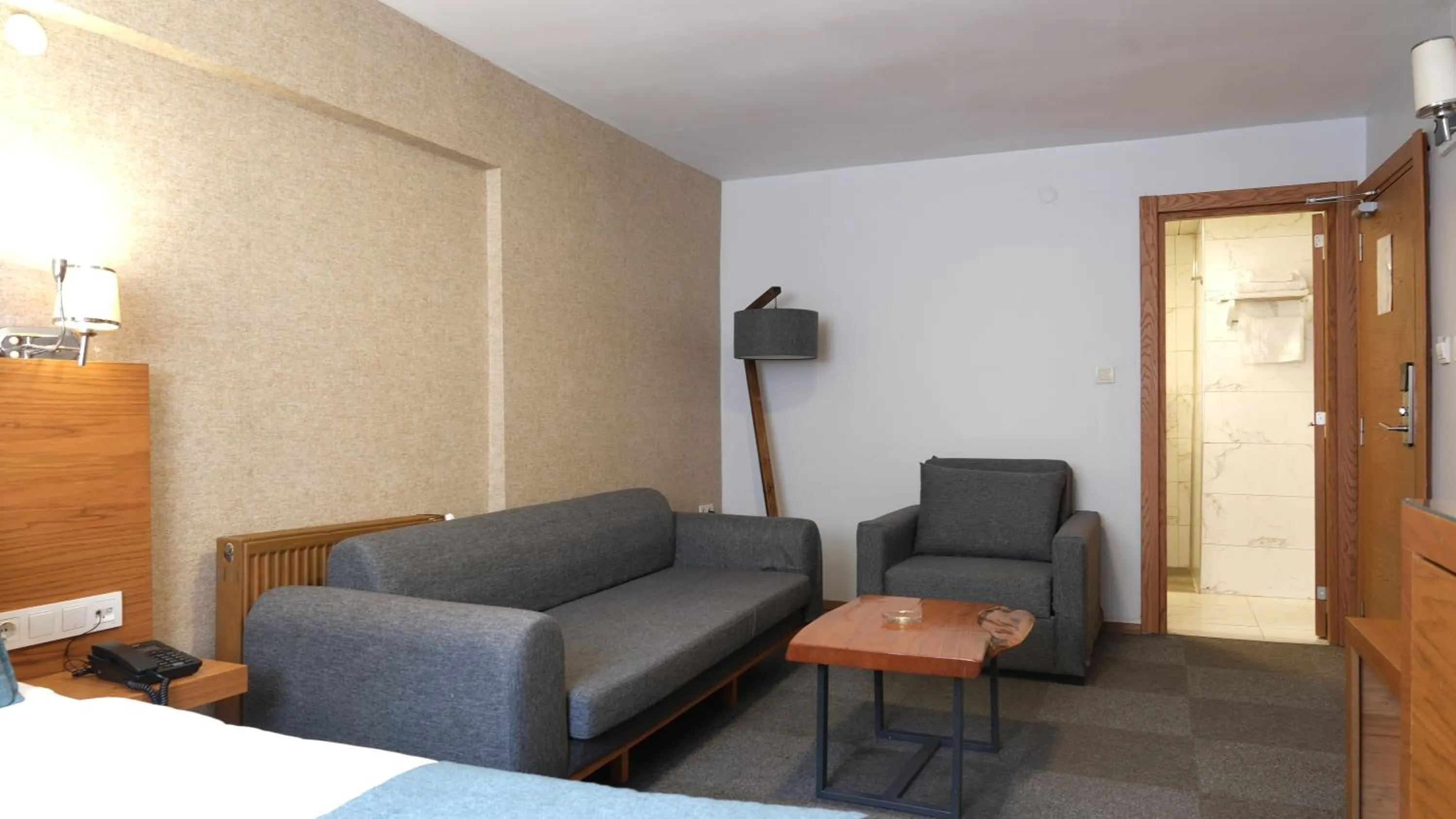 Bed in Varyant Hotel