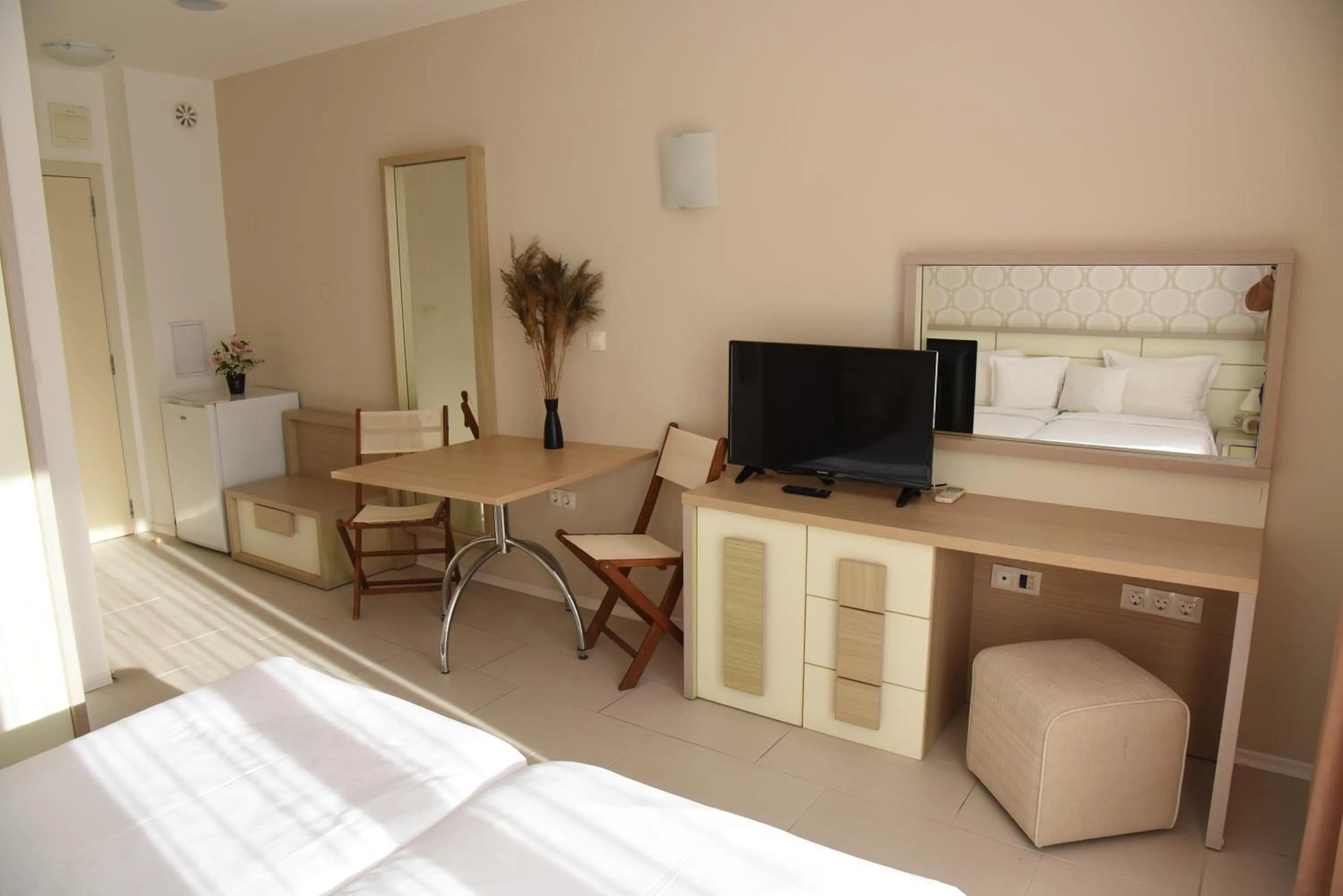 Seating area in Hotel Paradise Garden