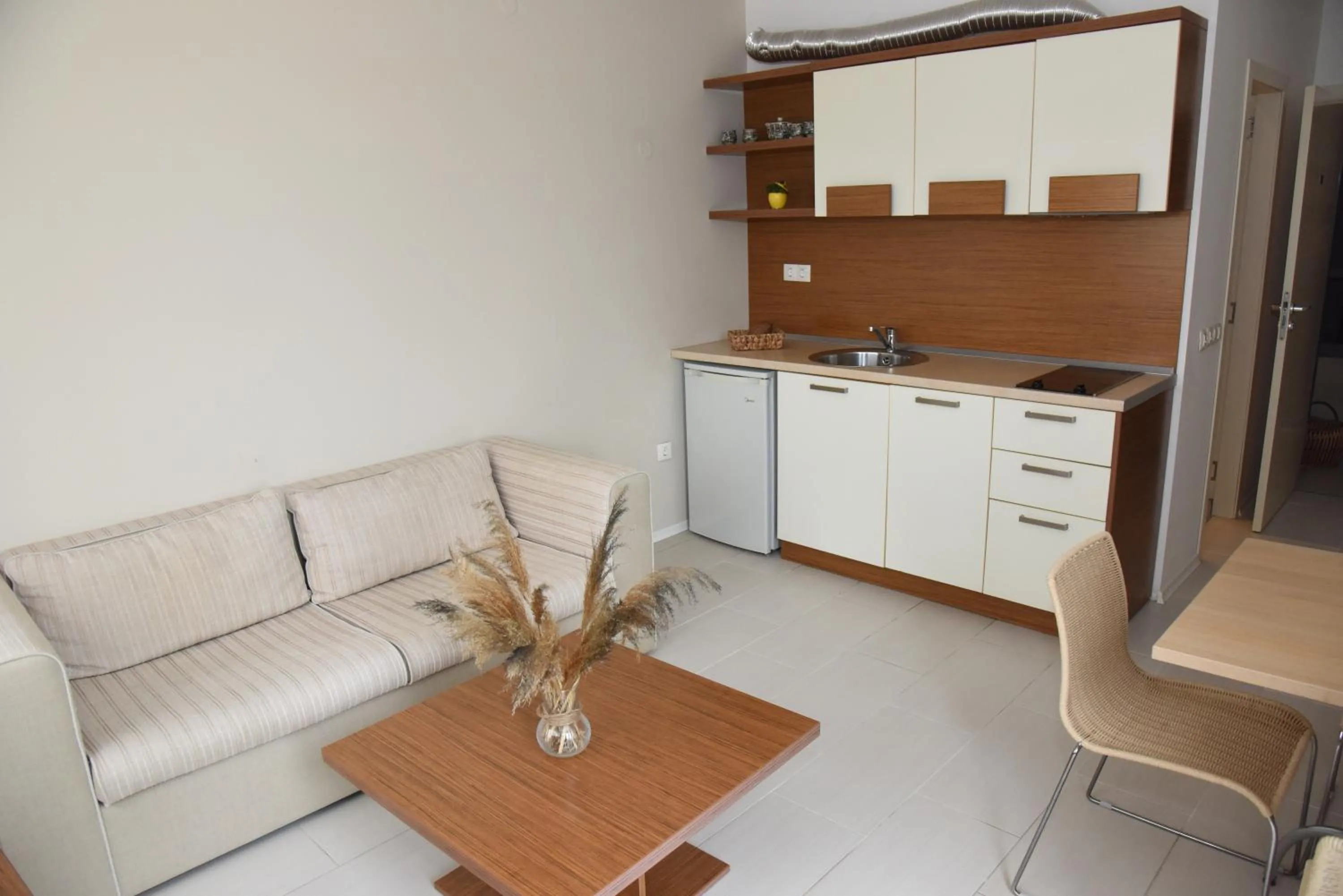 Kitchen or kitchenette in Hotel Paradise Garden