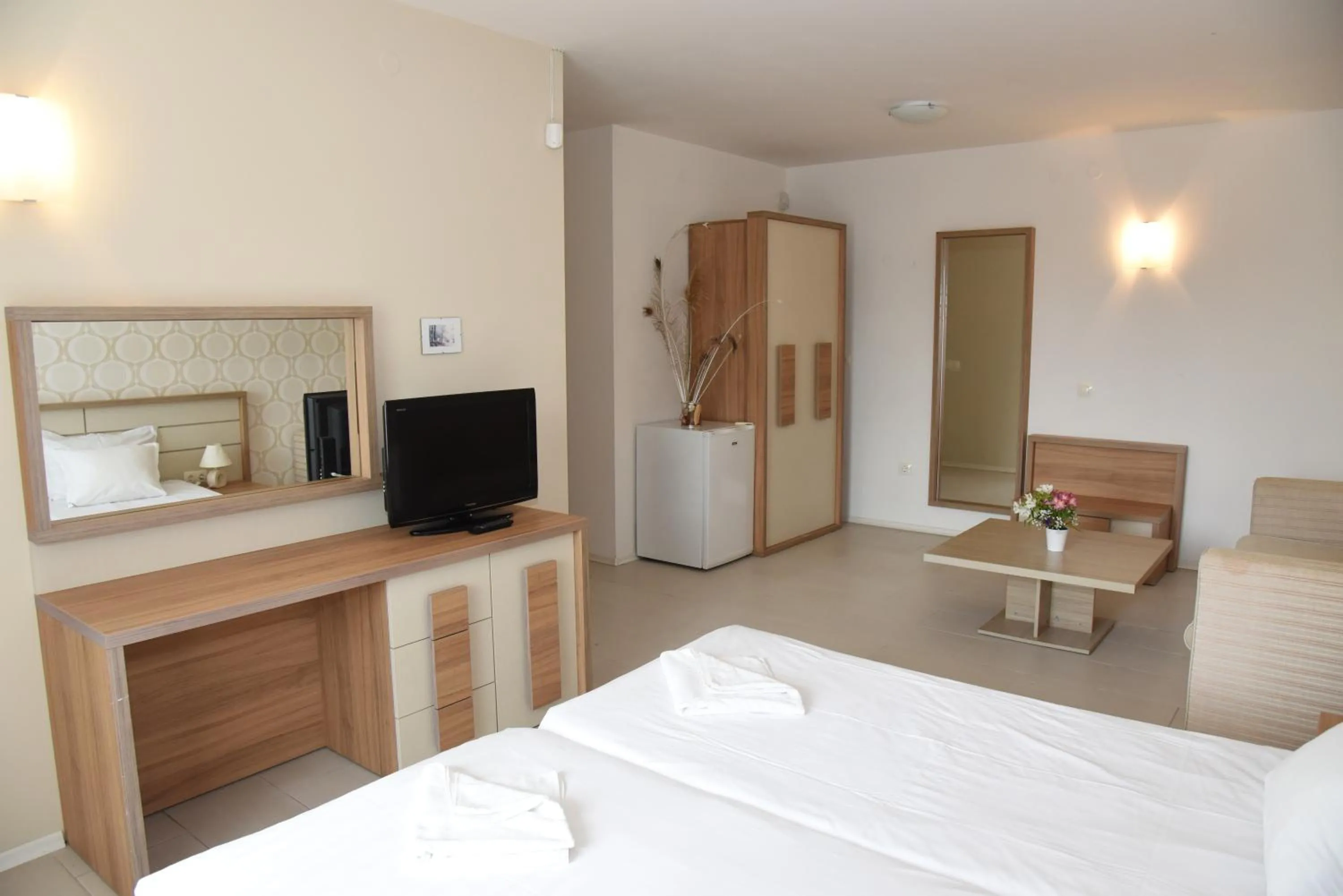 Bedroom, Bed in Hotel Paradise Garden