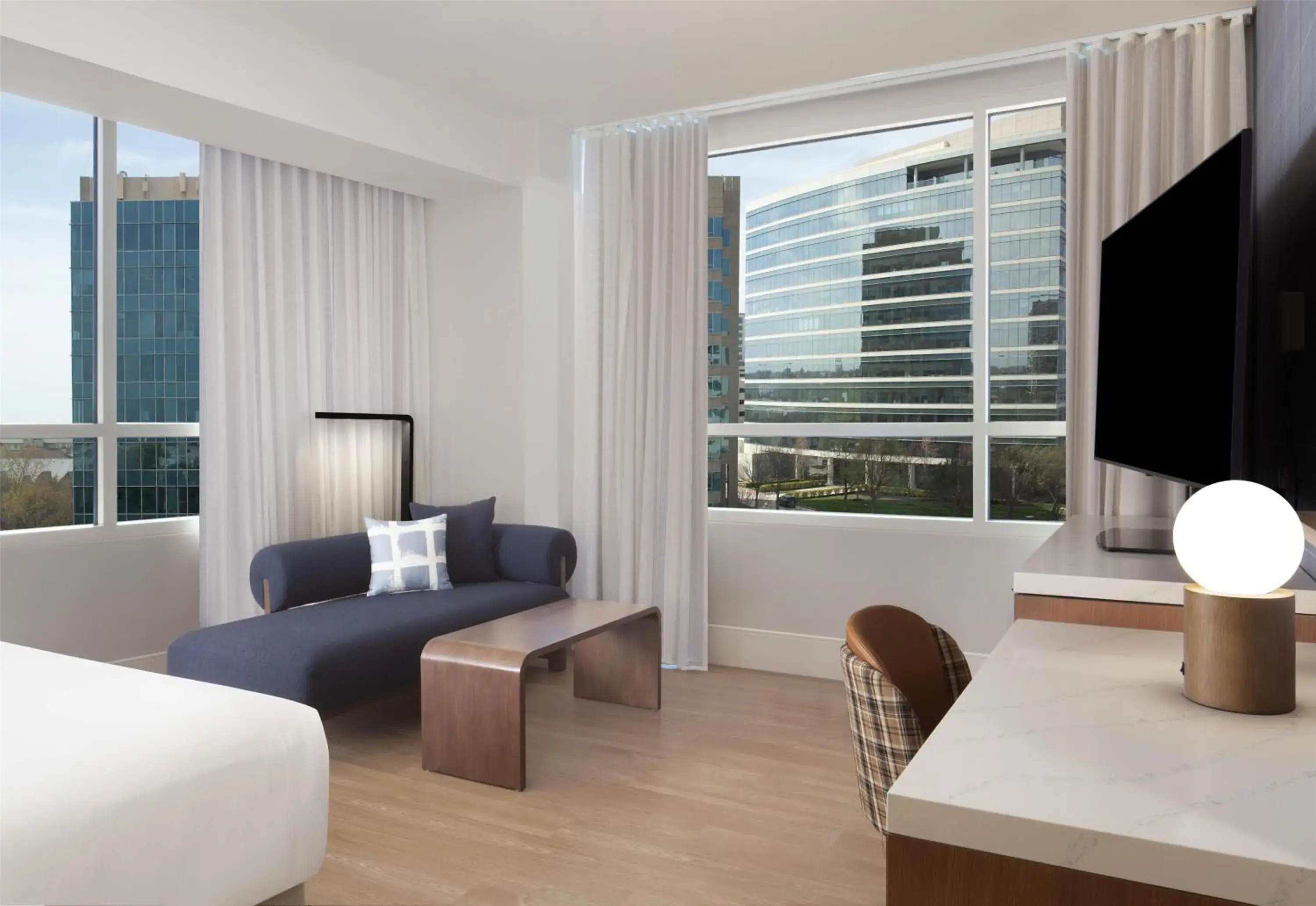 Bedroom, Bed in Hilton Dallas/Plano Granite Park Bedroom, Bed in Hilton Dallas/Plano Granite Park