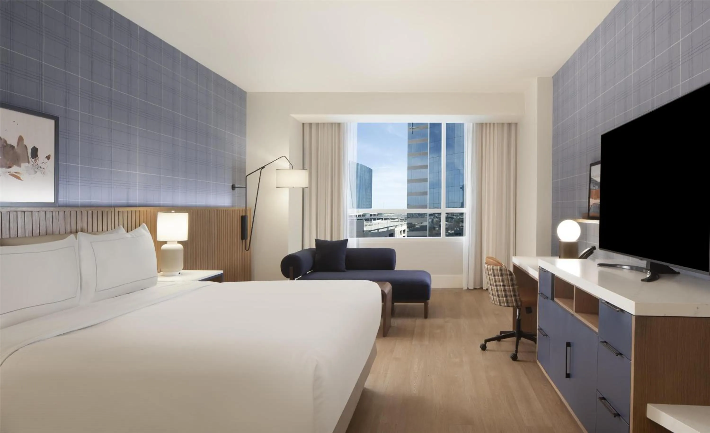 Bed in Hilton Dallas/Plano Granite Park