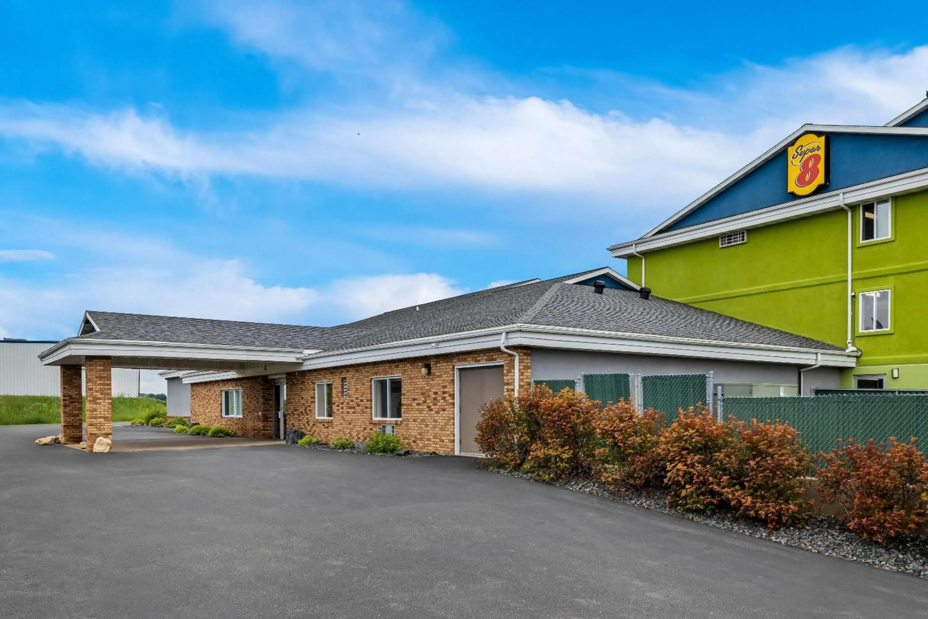 Property building in Super 8 by Wyndham Osseo WI