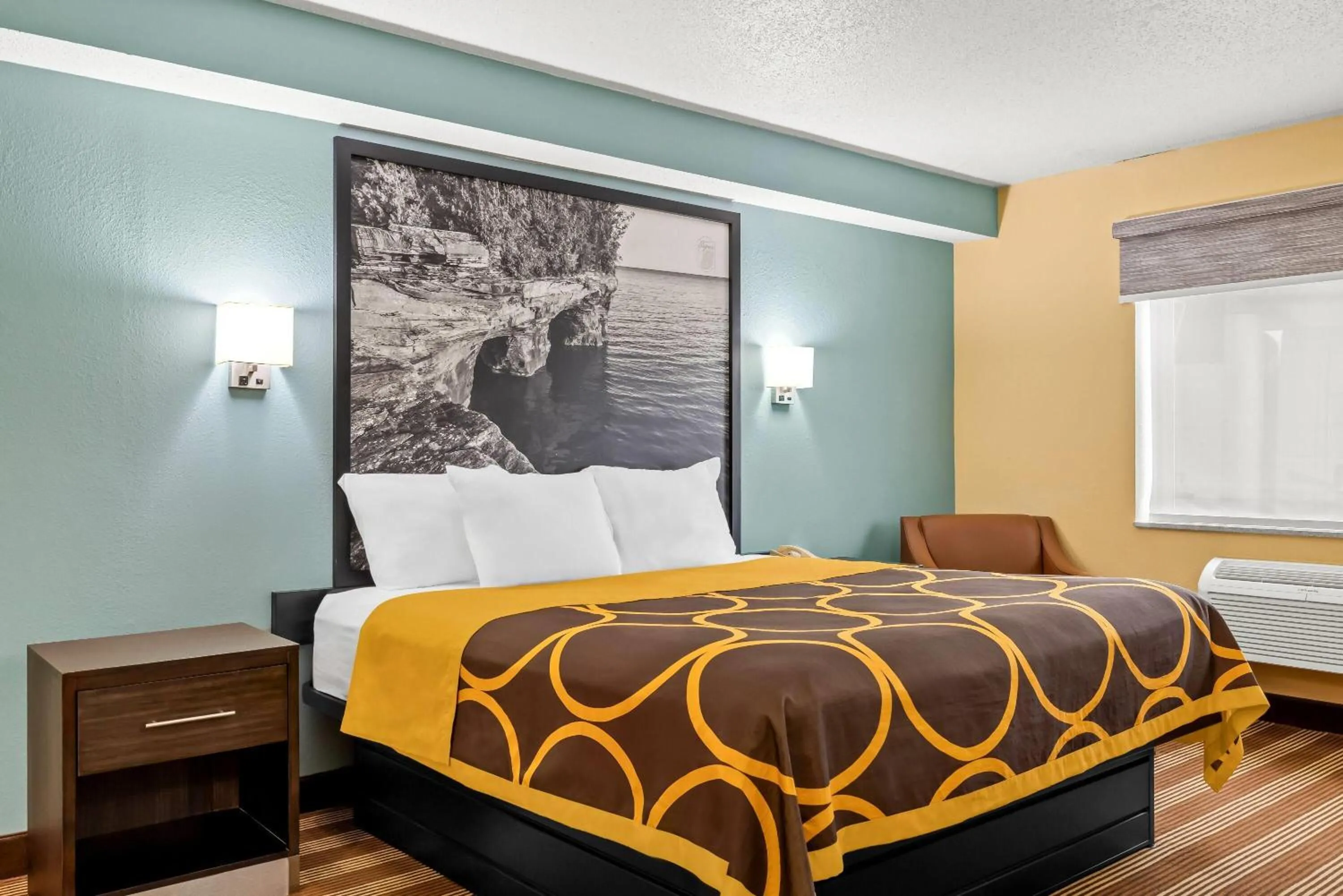 Bed in Super 8 by Wyndham Osseo WI