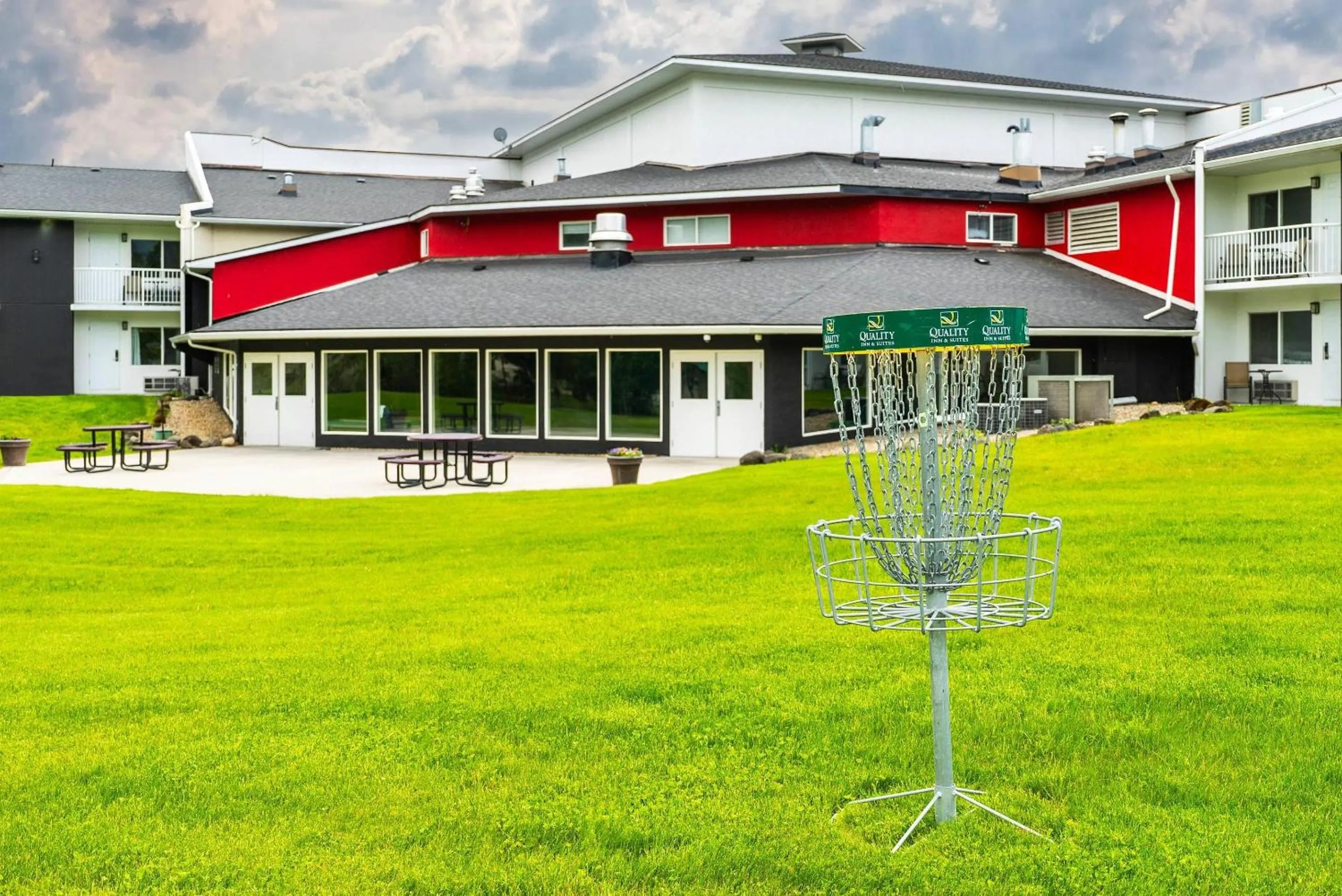 Property building in Quality Inn & Suites