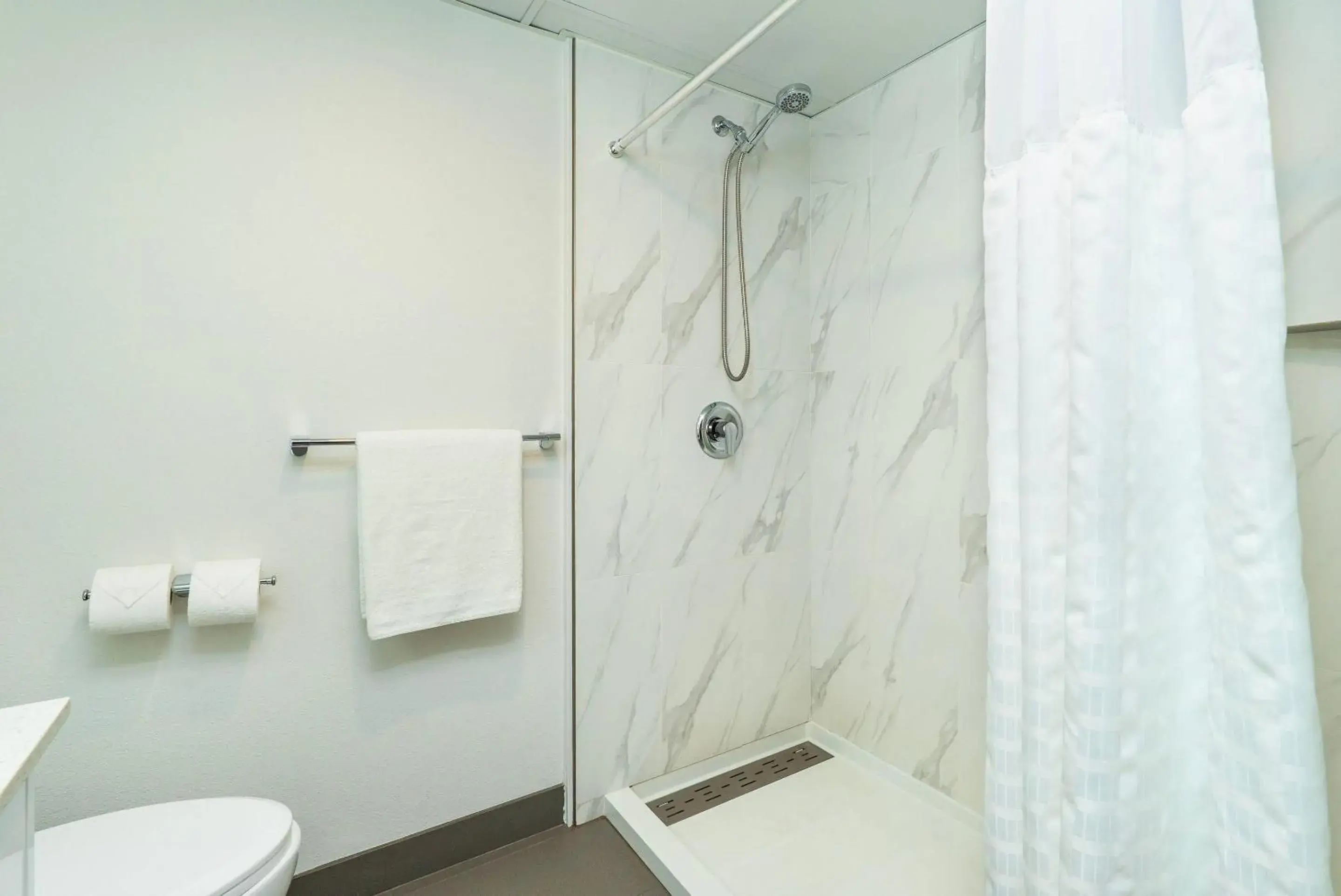 Bedroom in Quality Inn & Suites Bedroom in Quality Inn & Suites